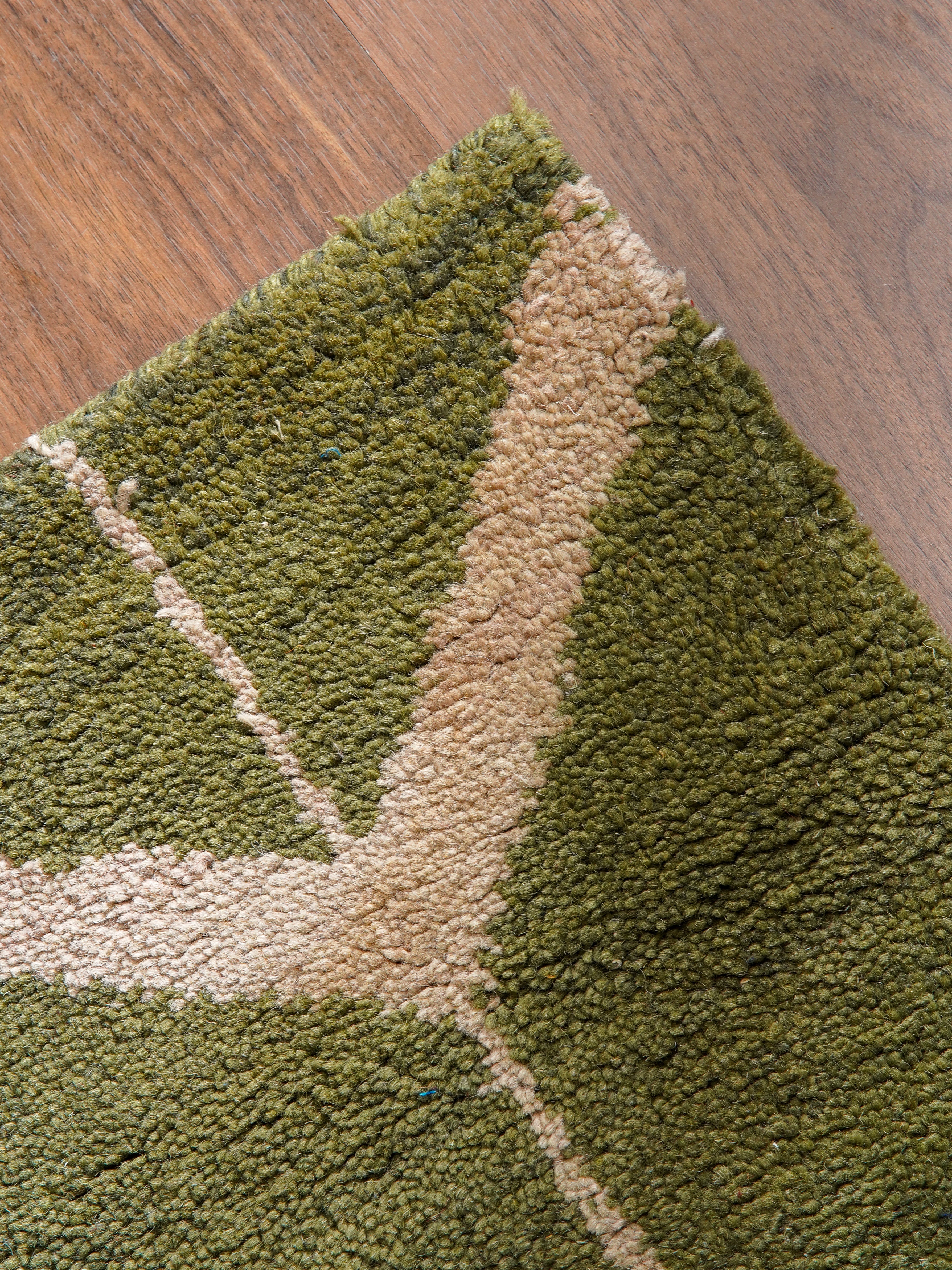 Chevron Hand Knotted Wool Area Rug