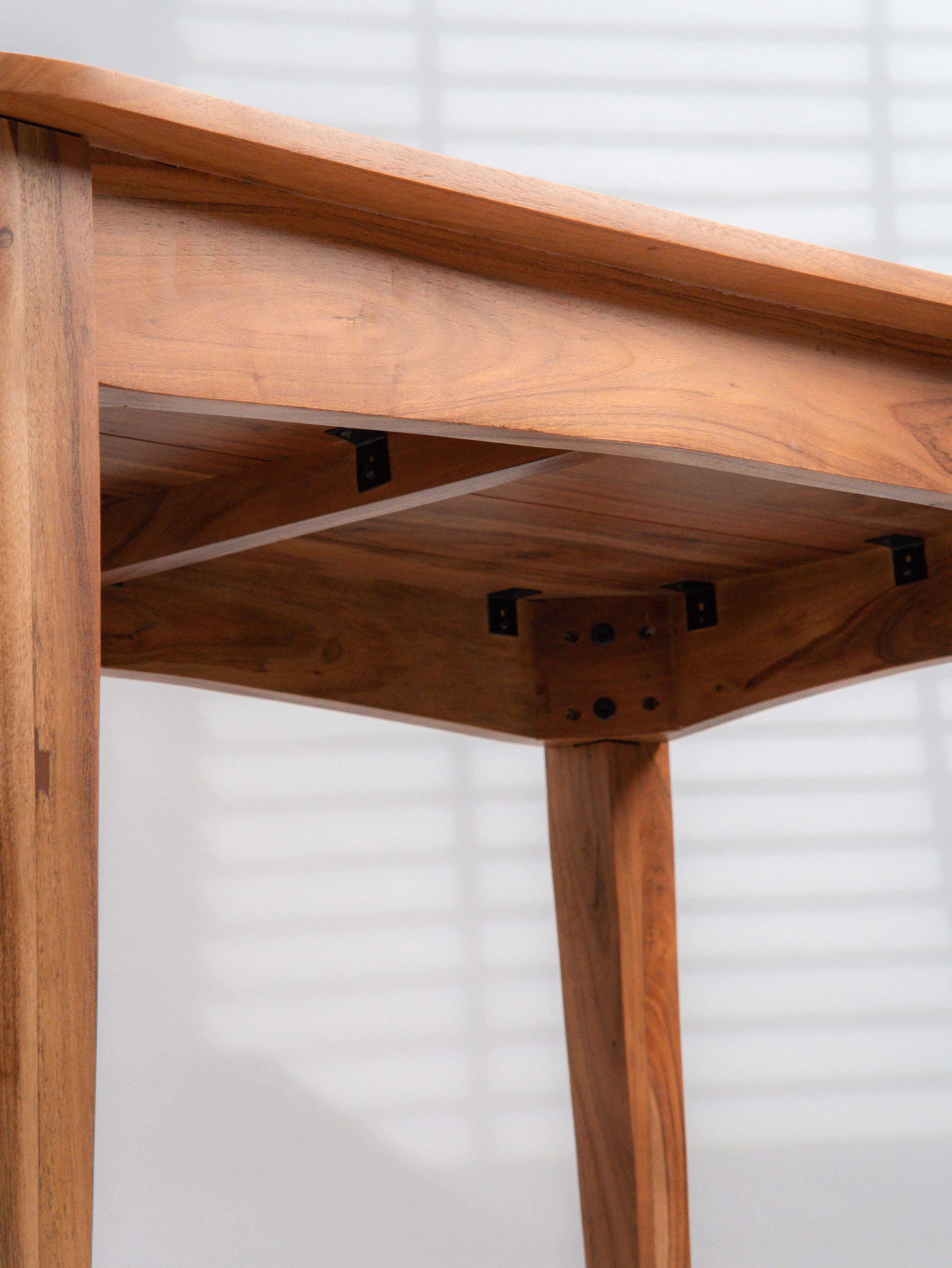 Fremont Solid Wood Dining Table (39")