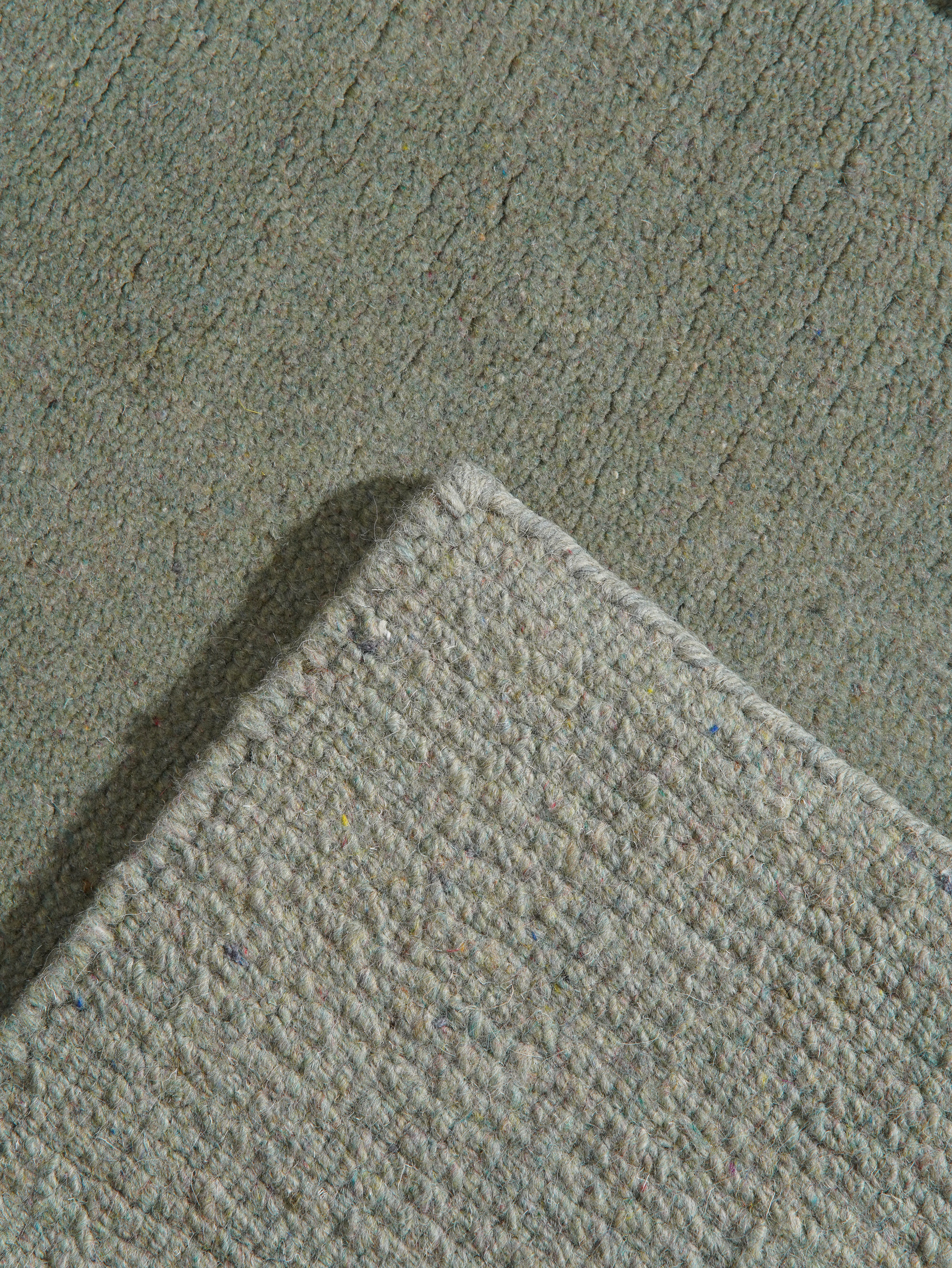 Juneau Hand Knotted Tibbati Wool Area Rug