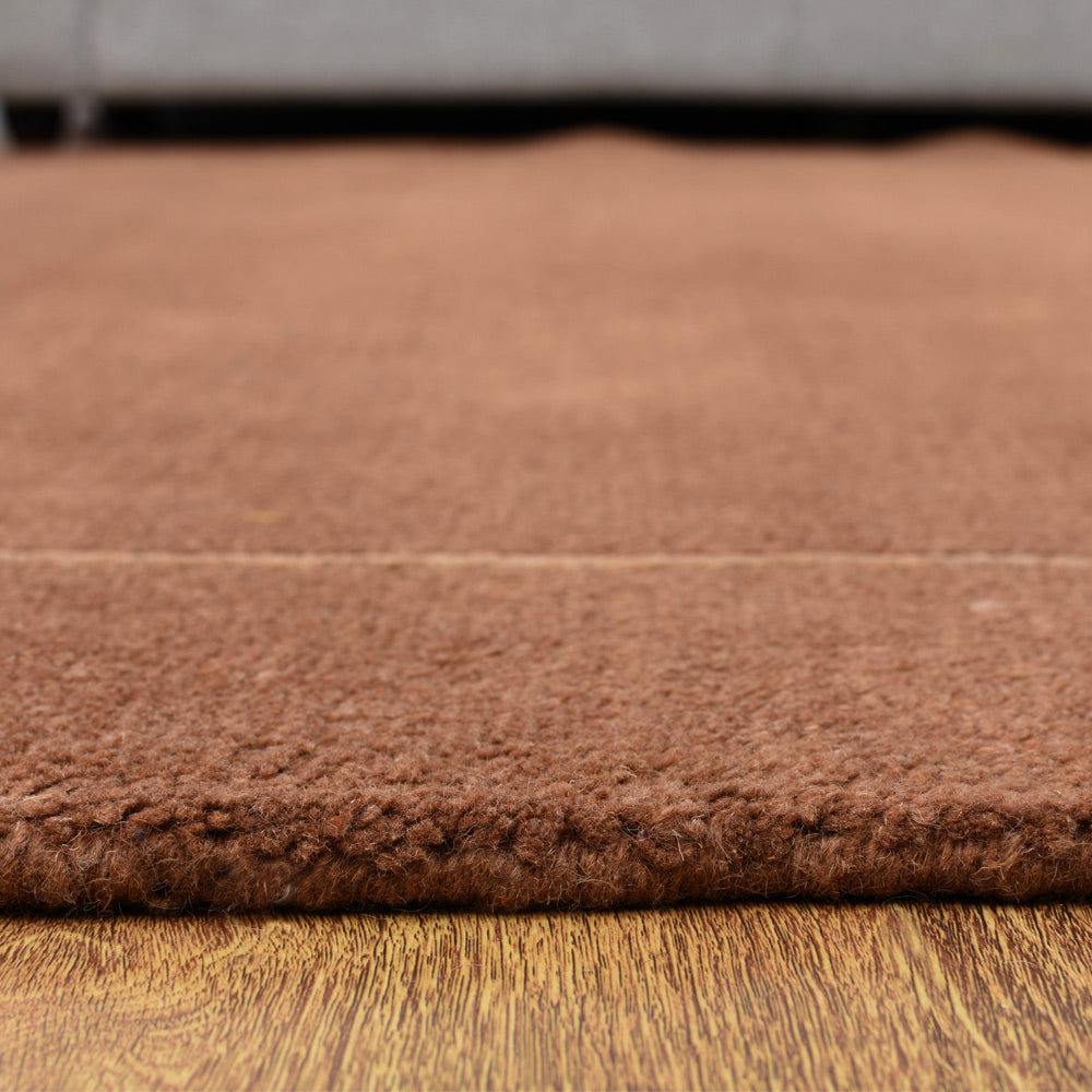 Leon Hand Knotted Tibbati Wool Area Rug