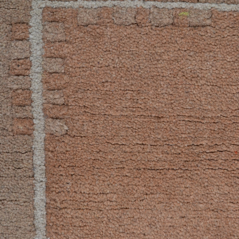 Leon Hand Knotted Tibbati Wool Area Rug