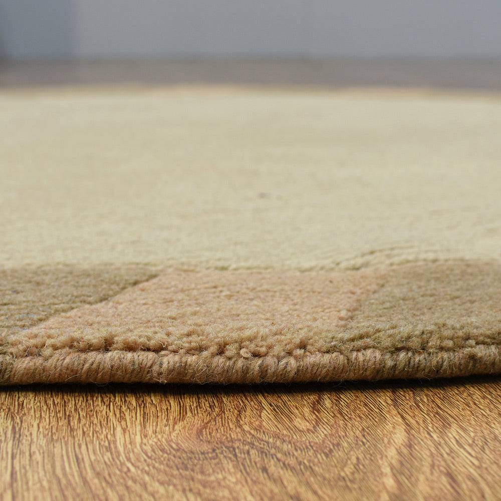Iris Hand Knotted Tibbati Wool Rug