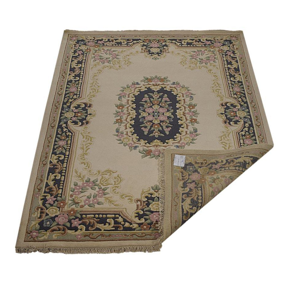 Kiran Hand Knotted Oriental Rug