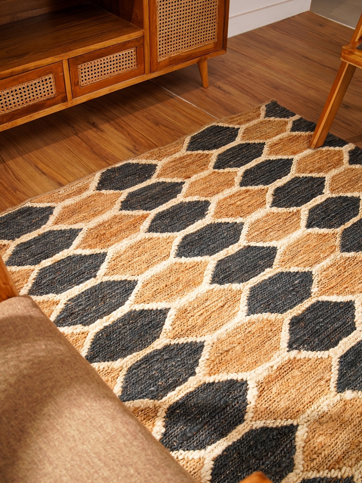Cesenatico Hand Knotted Sumak Jute Area Rug - BBH HOMES LLC
