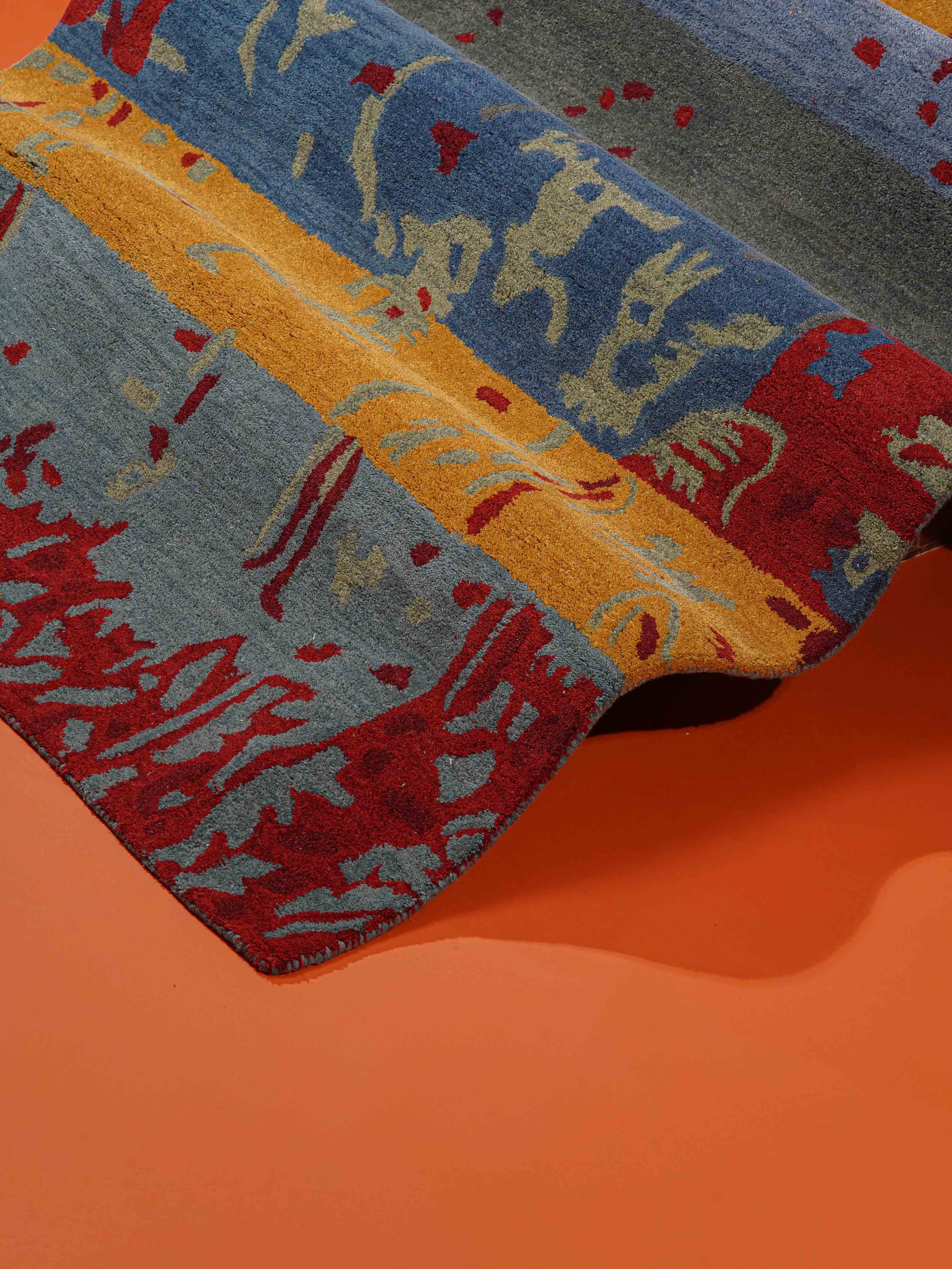 Kaleidowave Hand Tufted Wool Area Rug