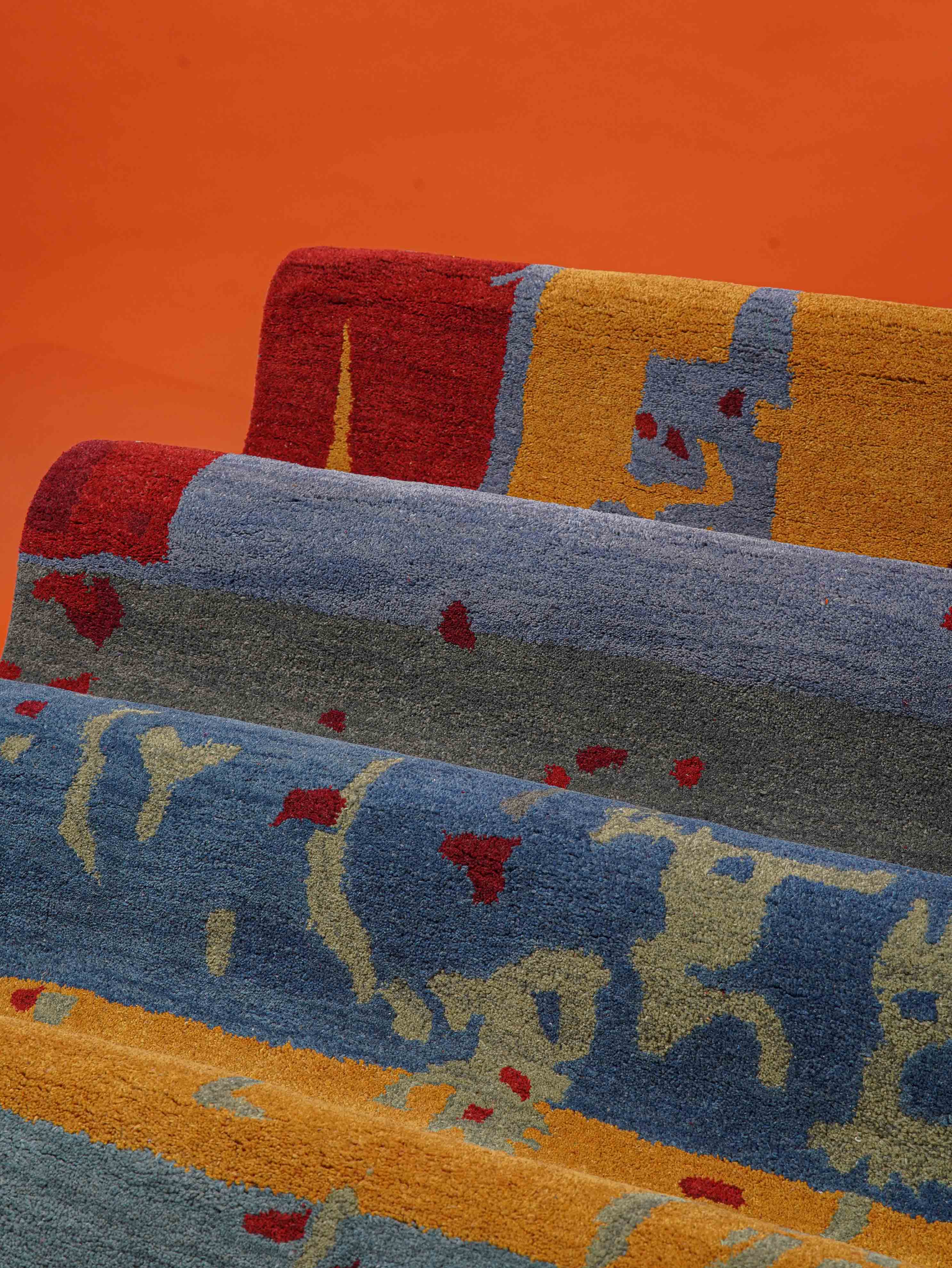 Kaleidowave Hand Tufted Wool Area Rug