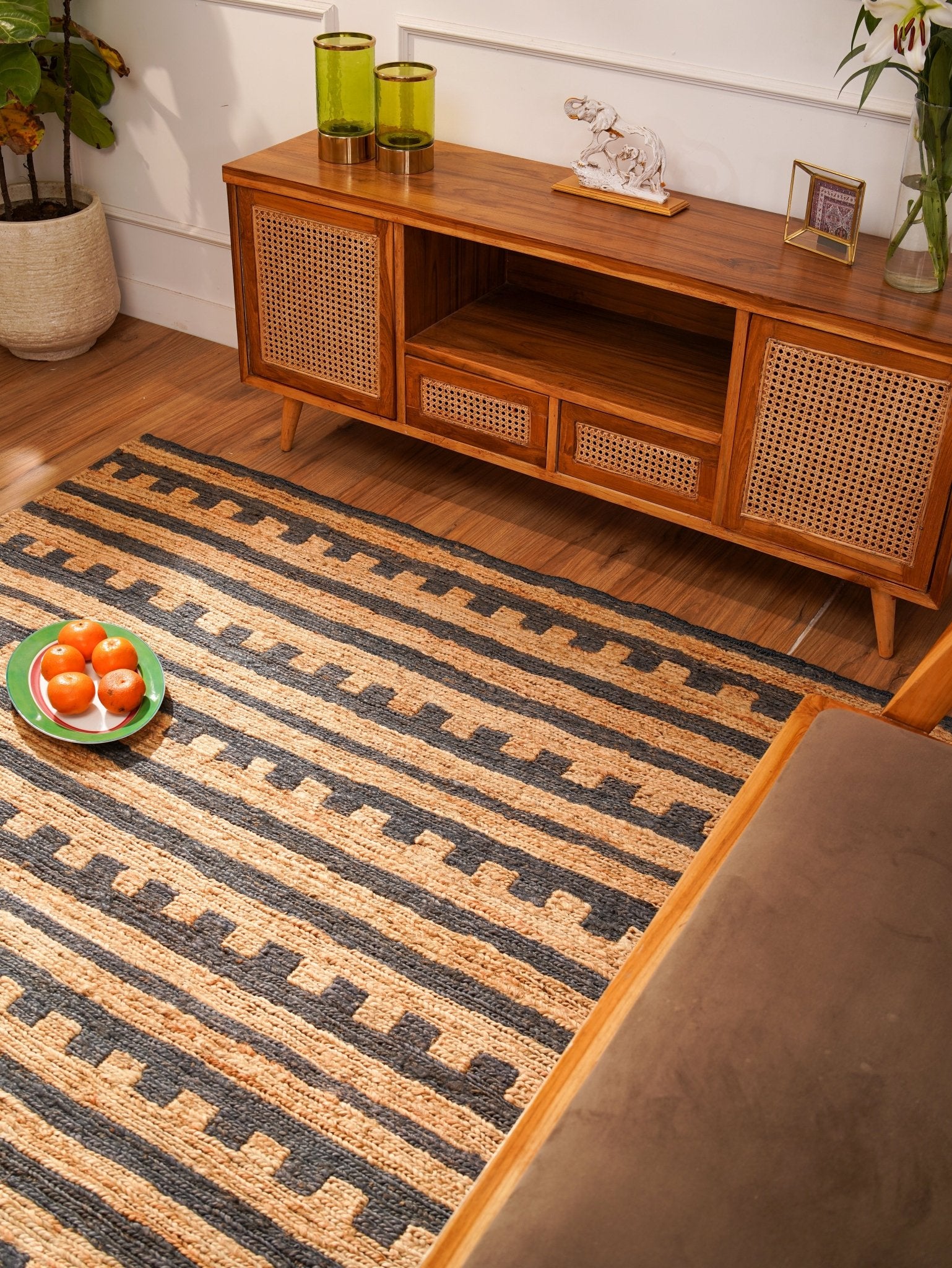 Earthline Hand Knotted Sumak Jute Area Rug - BBH HOMES LLC