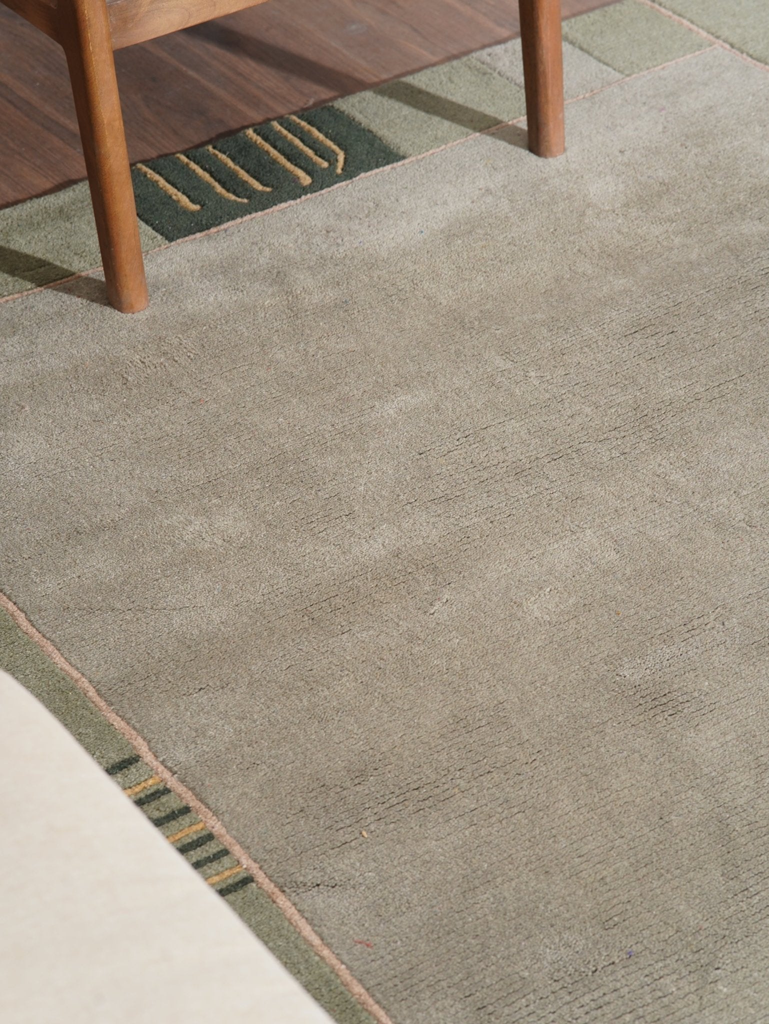 Iris Hand Knotted Tibbati Wool Rug - BBH HOMES LLC