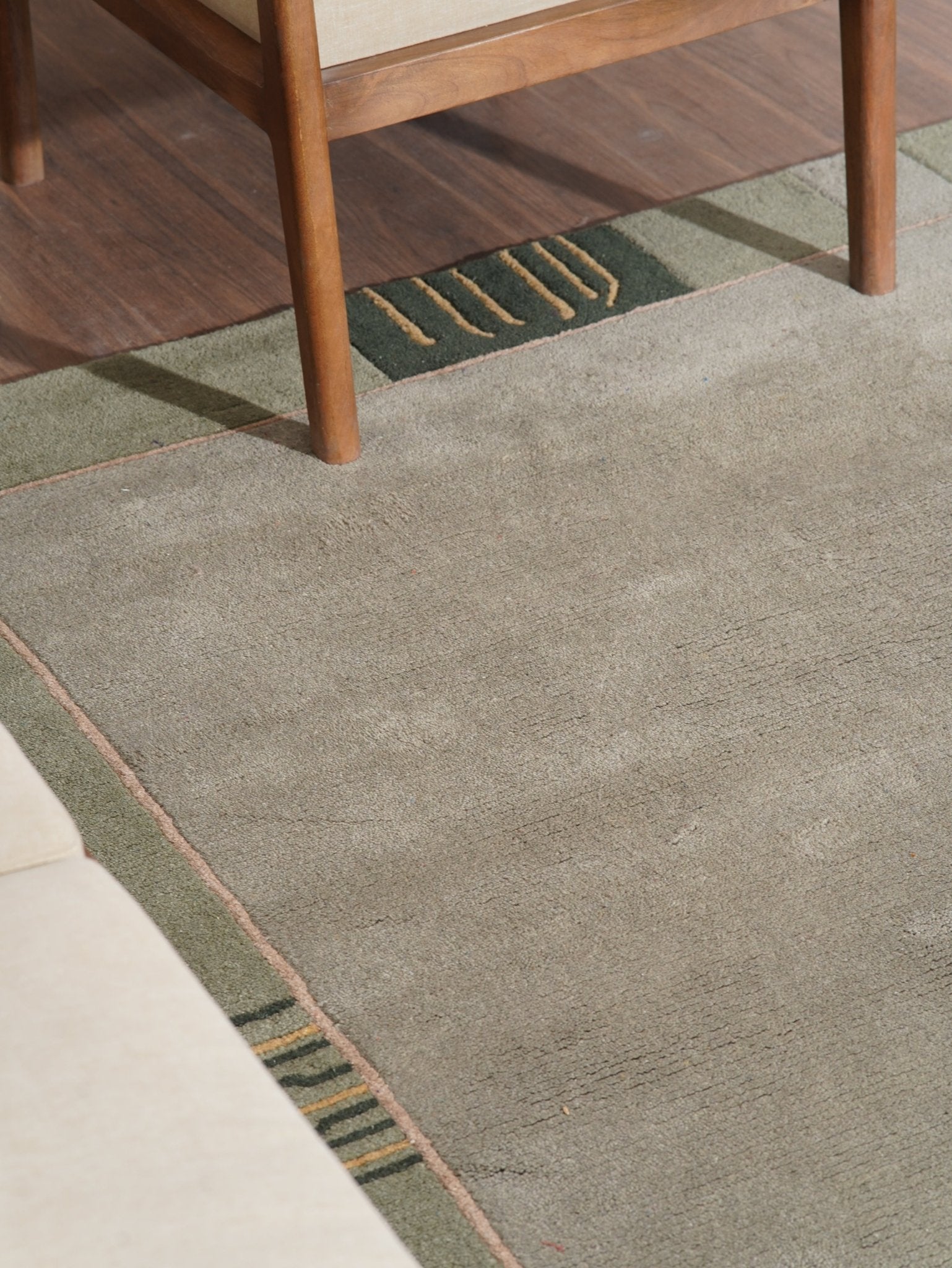 Iris Hand Knotted Tibbati Wool Rug - BBH HOMES LLC