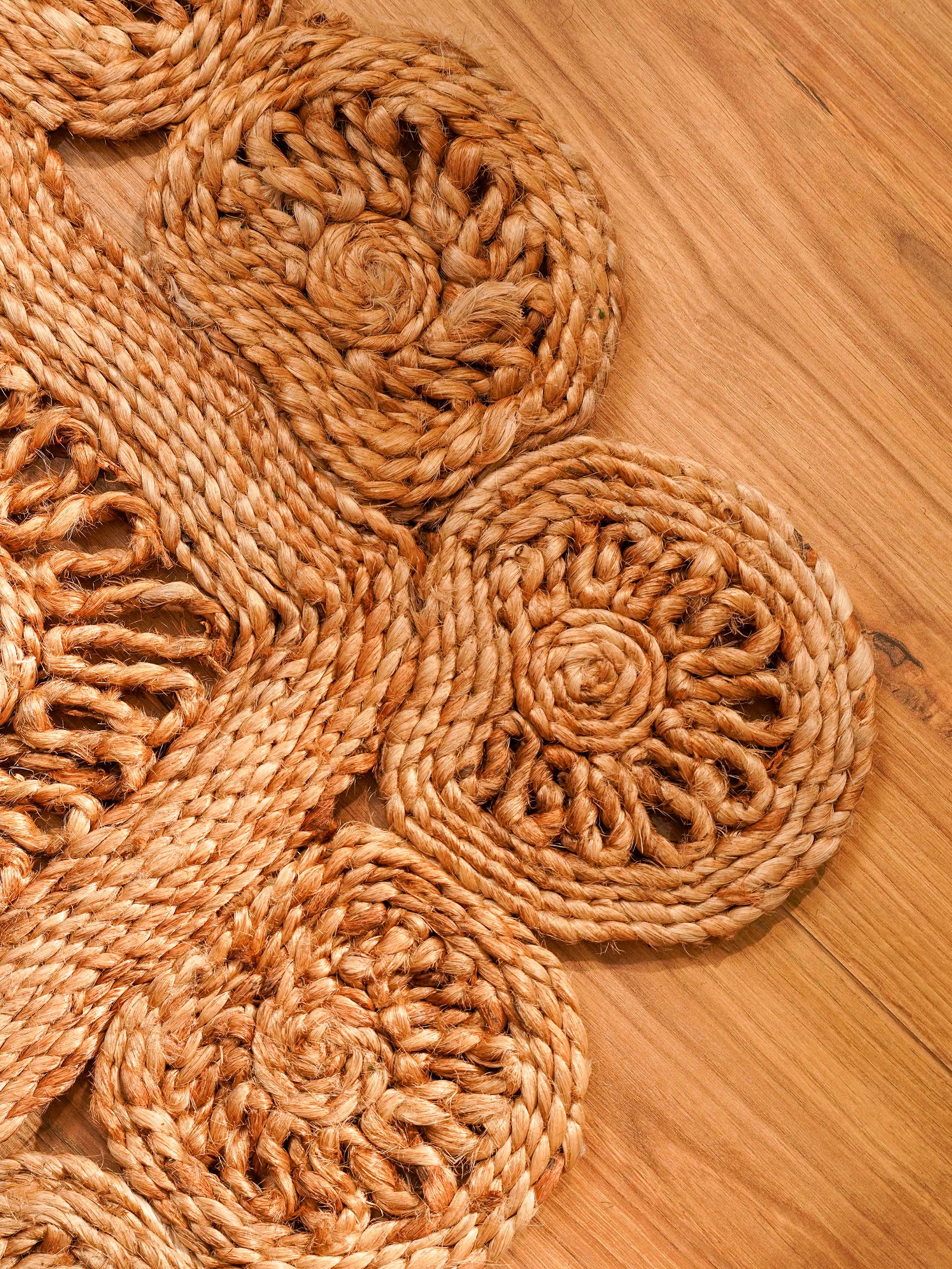 Natural Wheat Brown Handwoven Jute Rug – Flatweave Eco-Friendly Area Rug in Round, Rectangle & Square