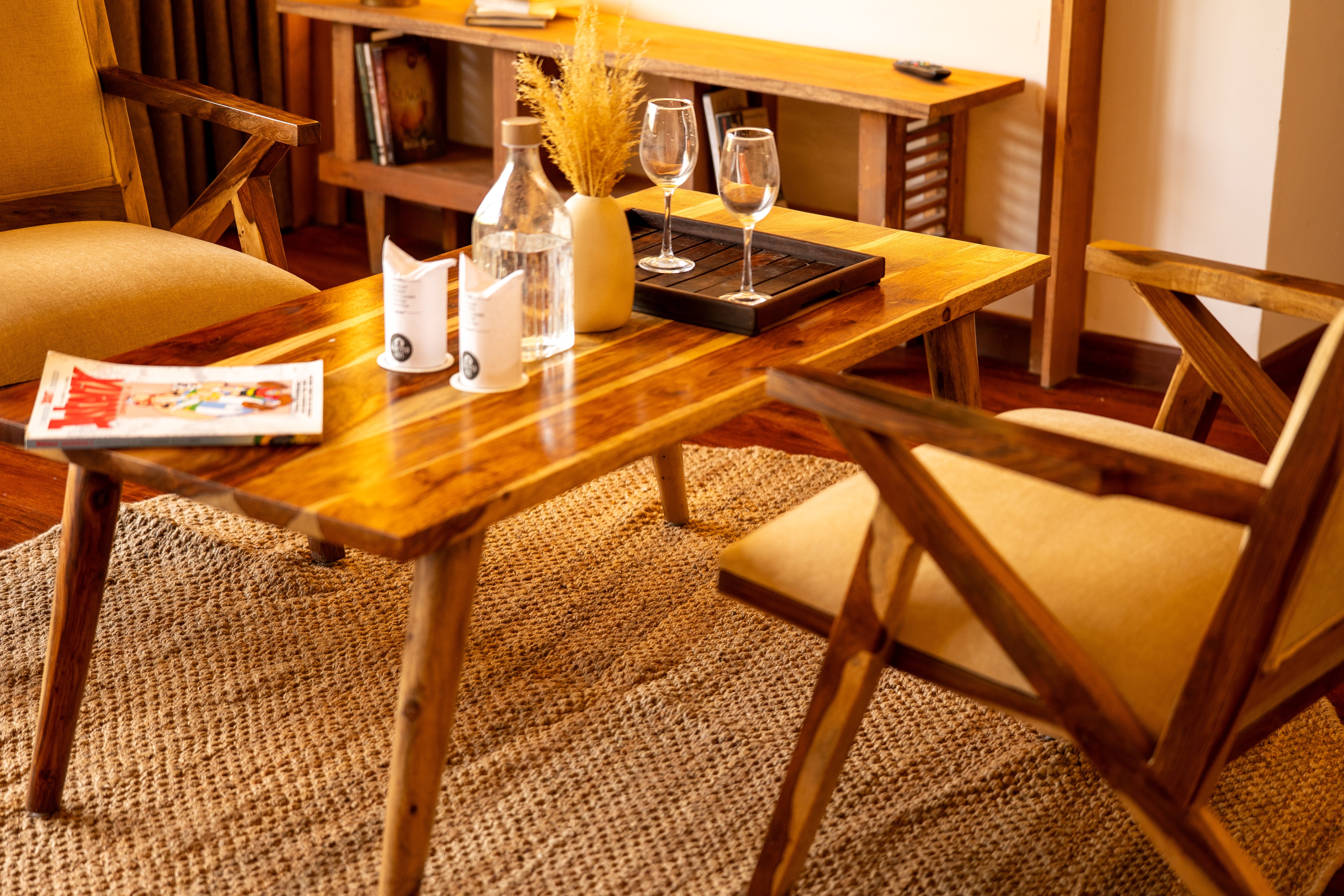 Light Brown Handwoven Jute Rug – Natural Flatweave Area Rug