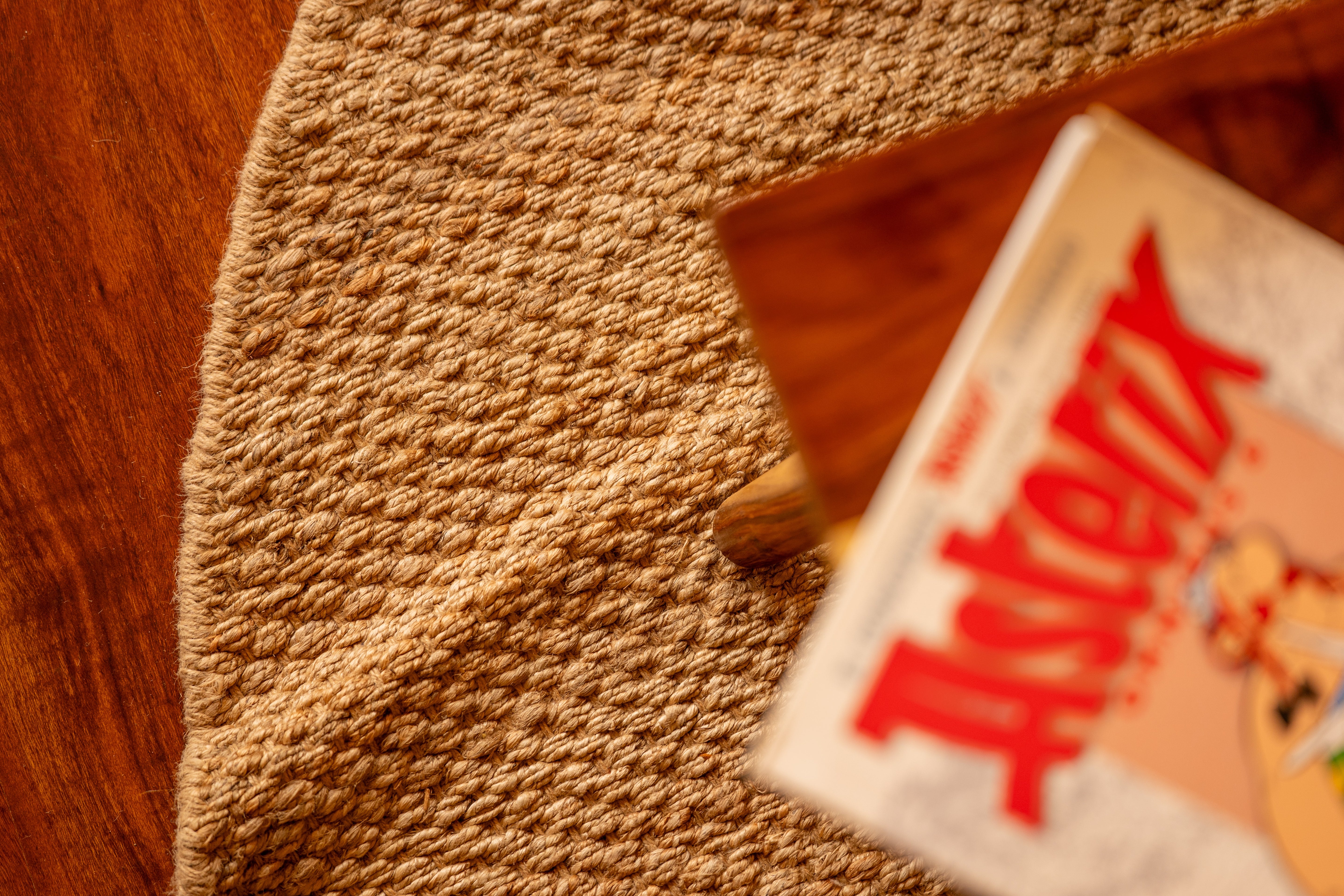 Light Brown Handwoven Jute Rug – Natural Flatweave Area Rug