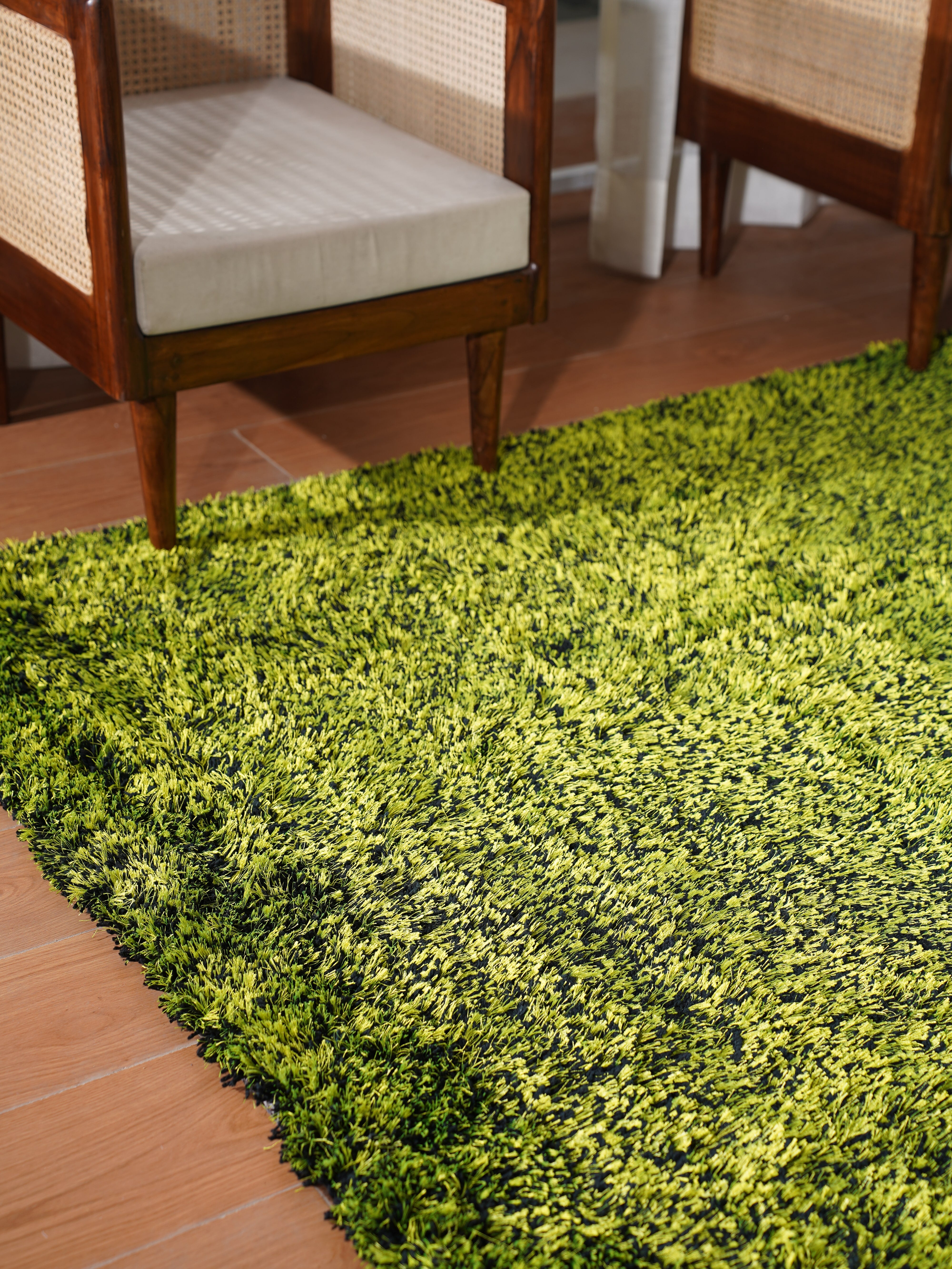 Solid Green Shag Polyester Area Rug