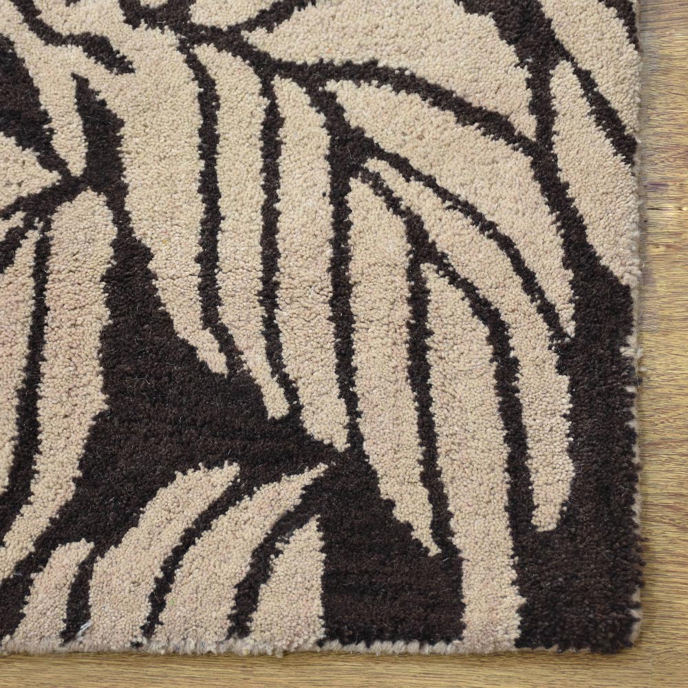 Veda Hand Tufted Wool Rug