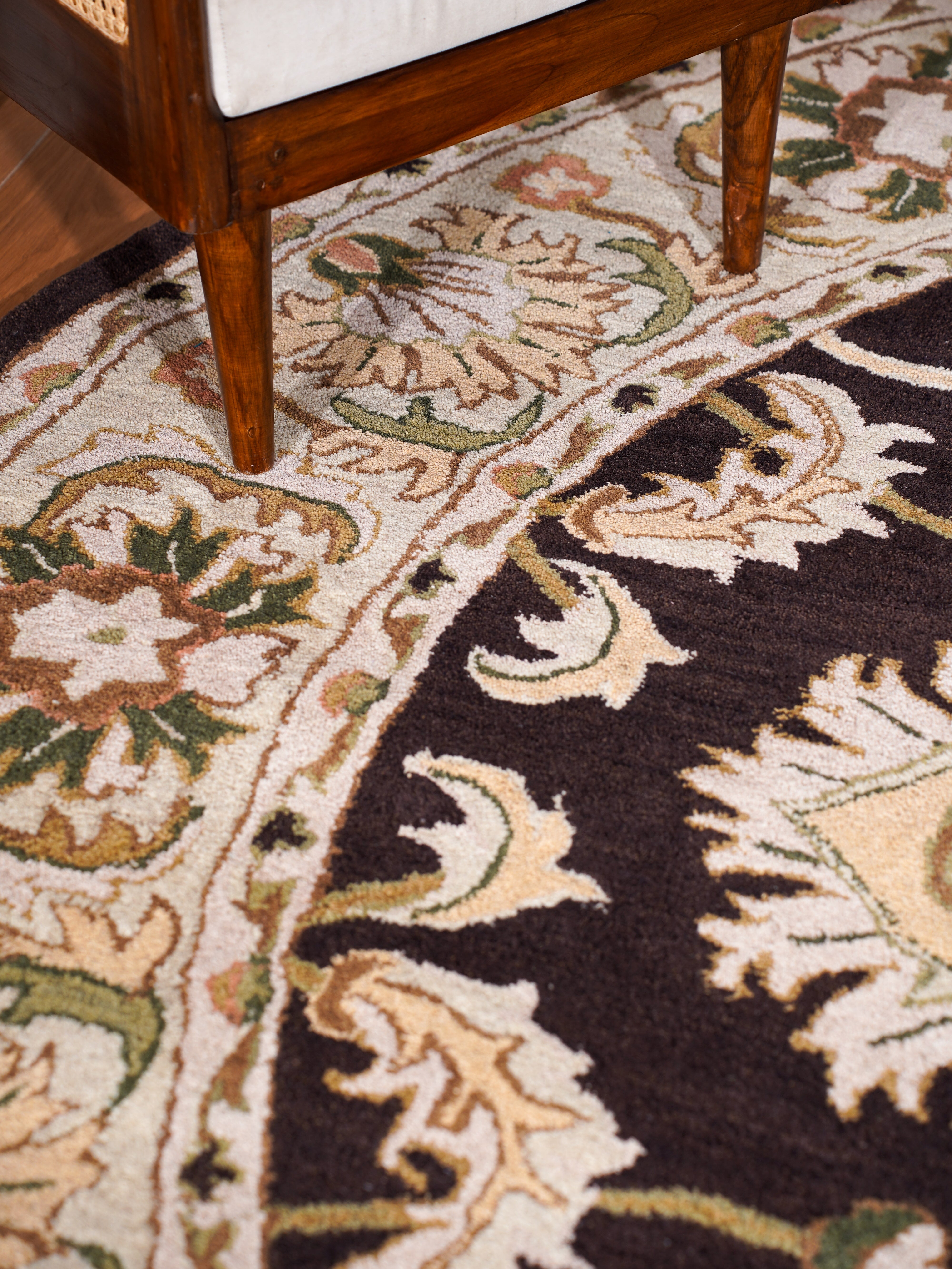 Tobermory Hand Tufted Wool Area Rug