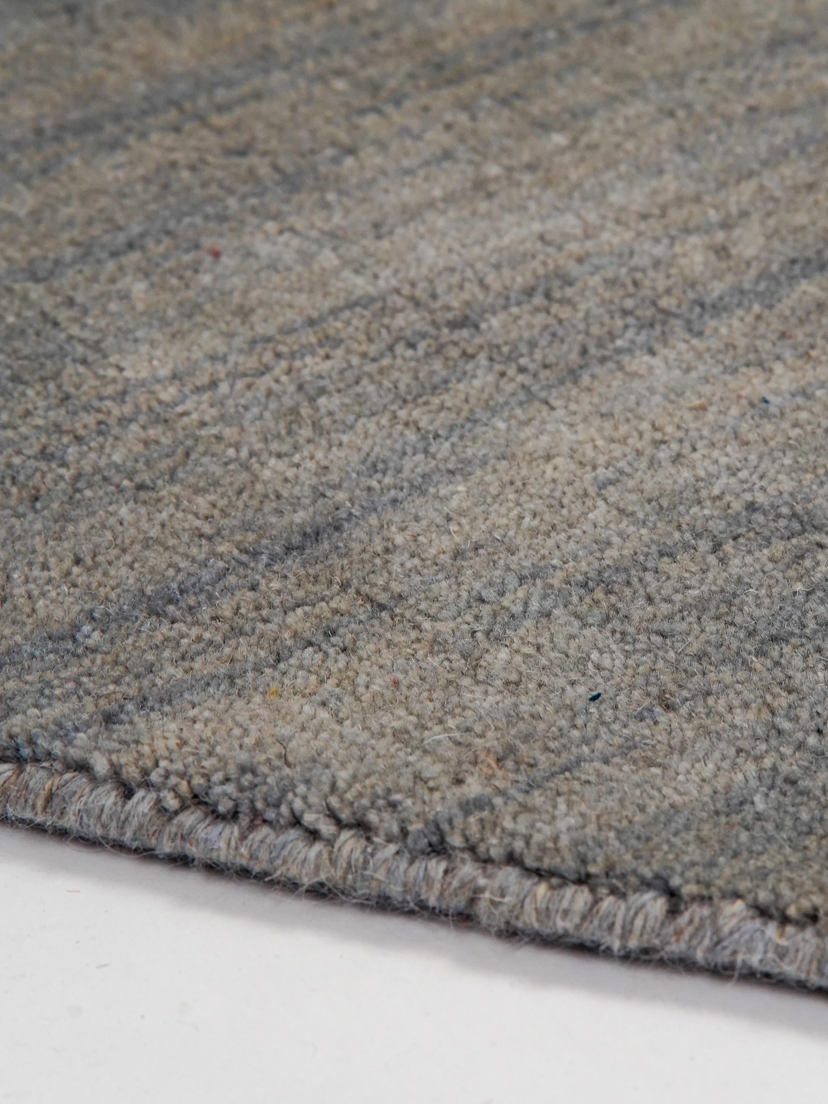 Hugo Hand Knotted Wool Area Rug