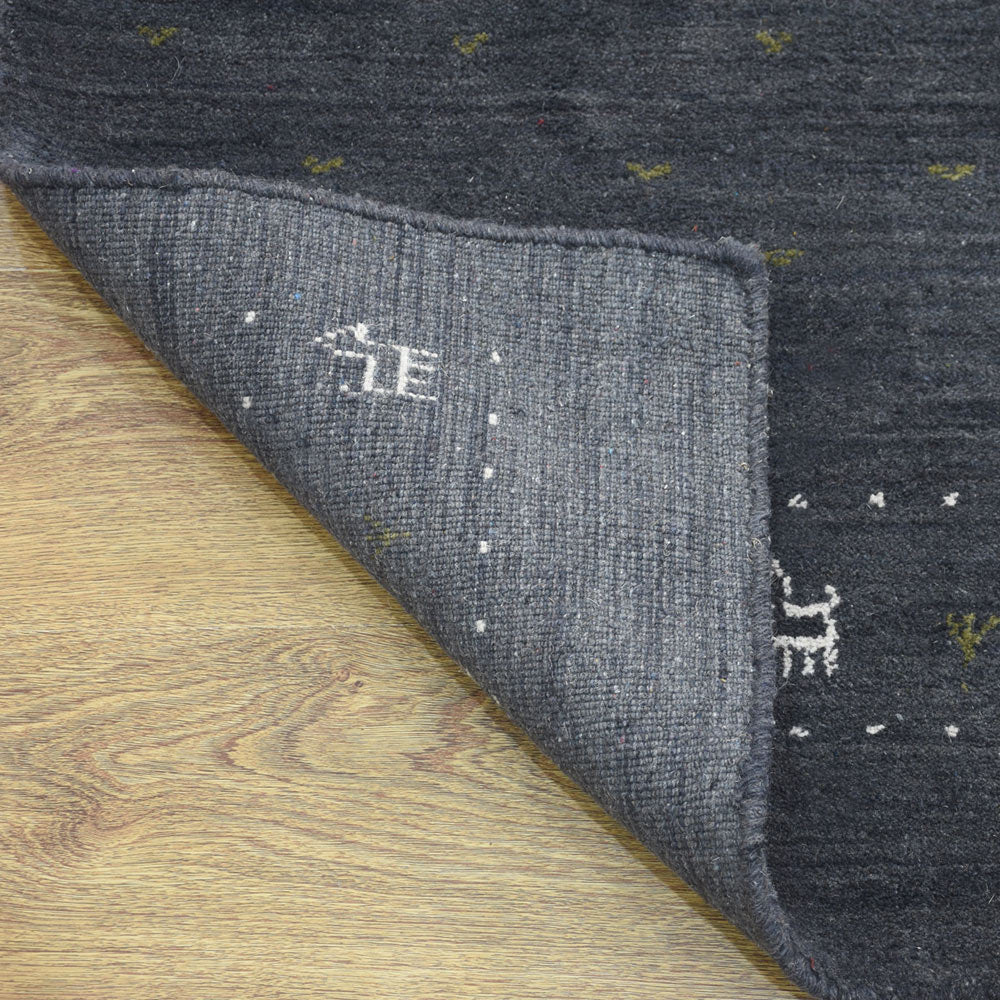 Kian Hand Knotted Wool Area Rug