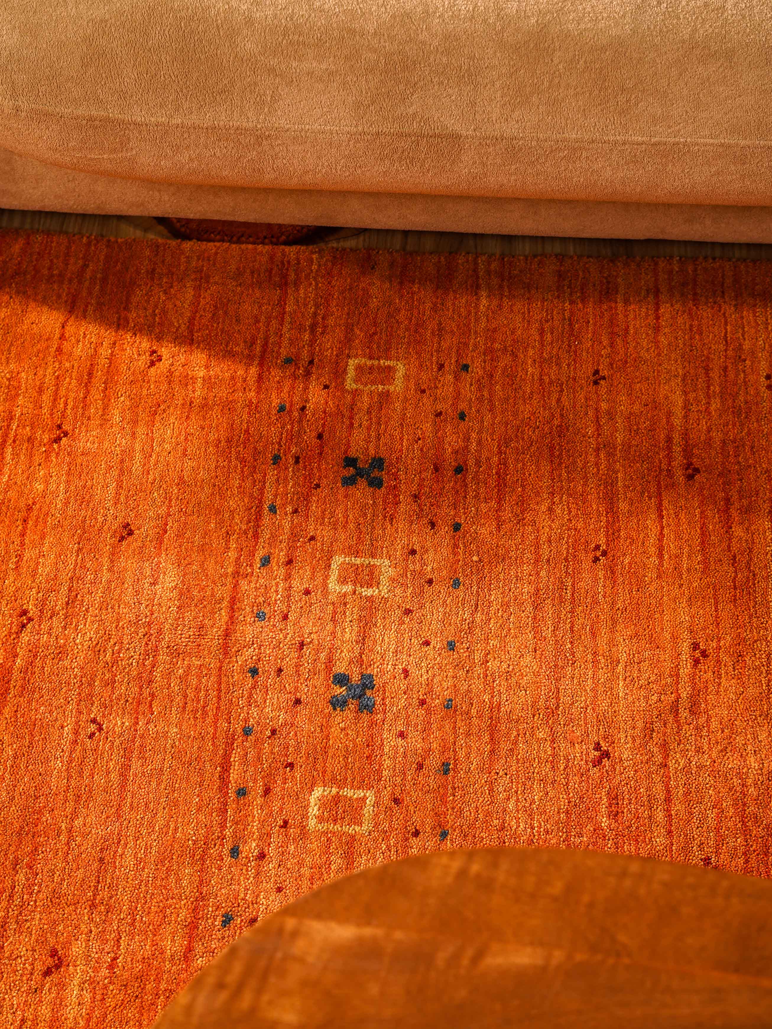 Kian Hand Knotted Wool Area Rug