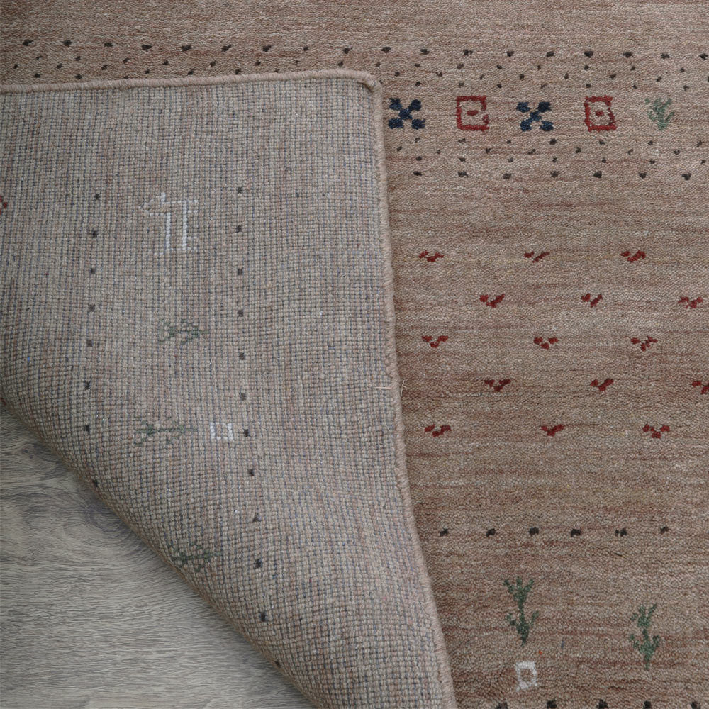 Kian Hand Knotted Wool Area Rug