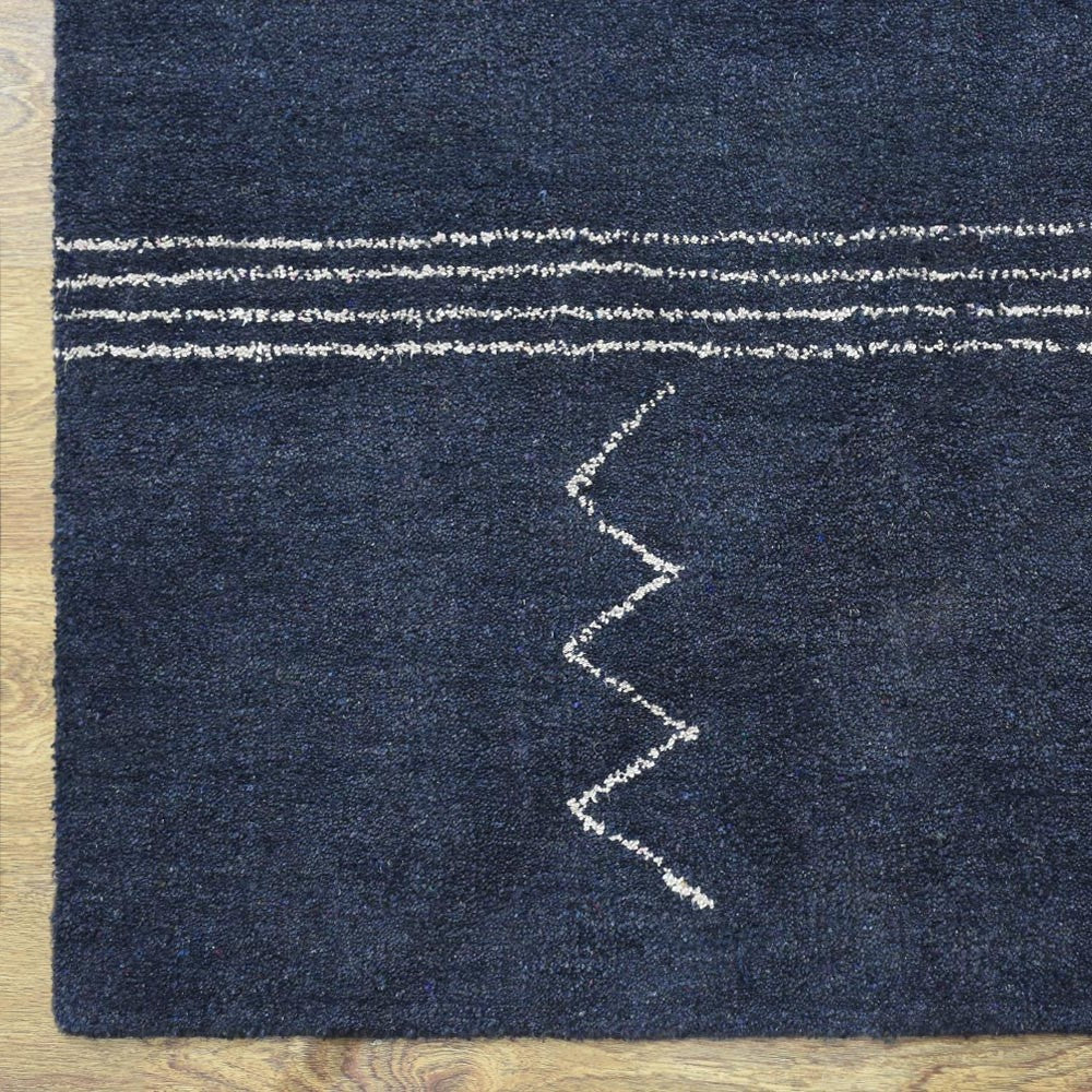 Aarini Hand Knotted Rug