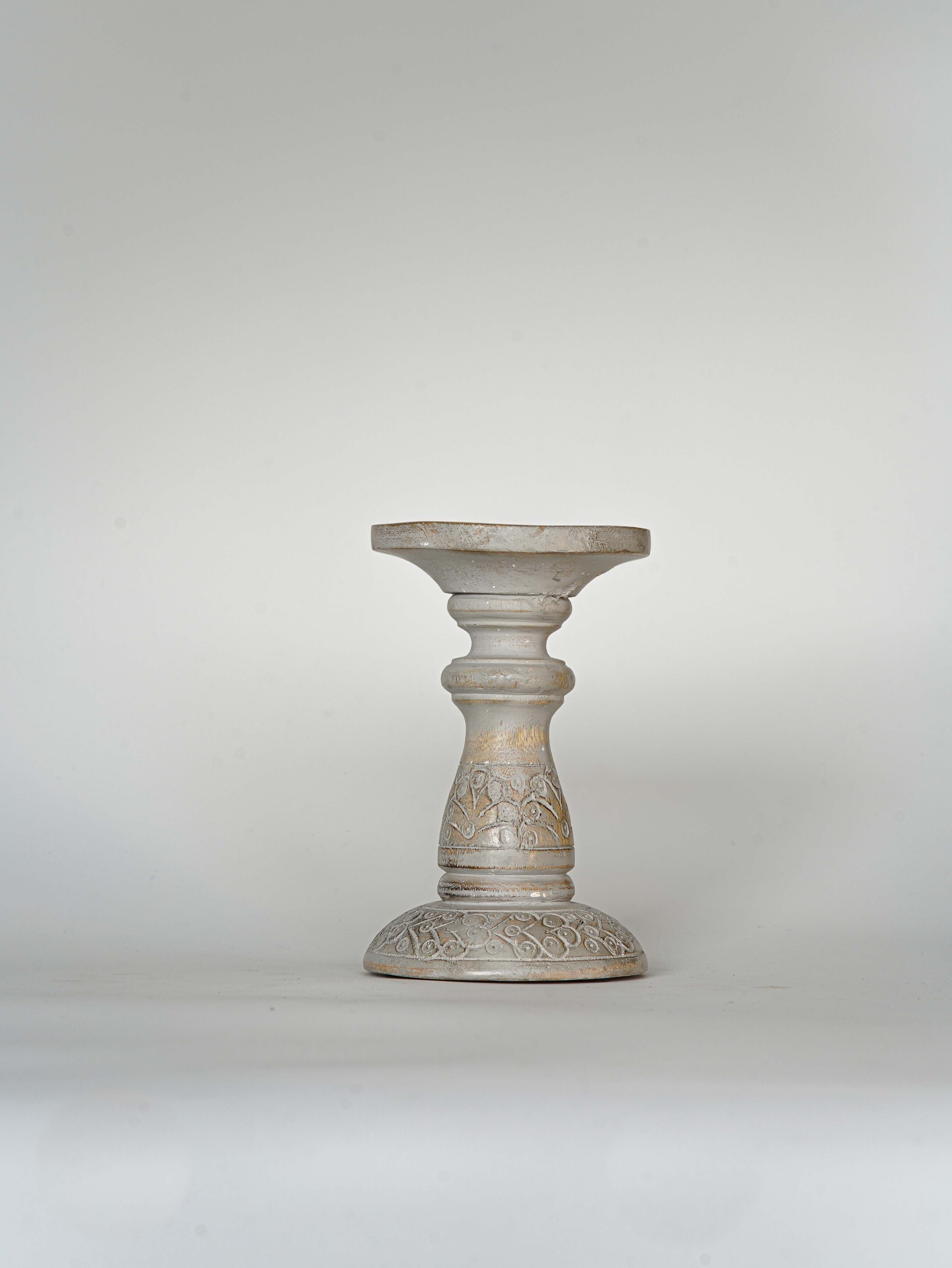 Mystique Pillar Candle Holder - Gray wash