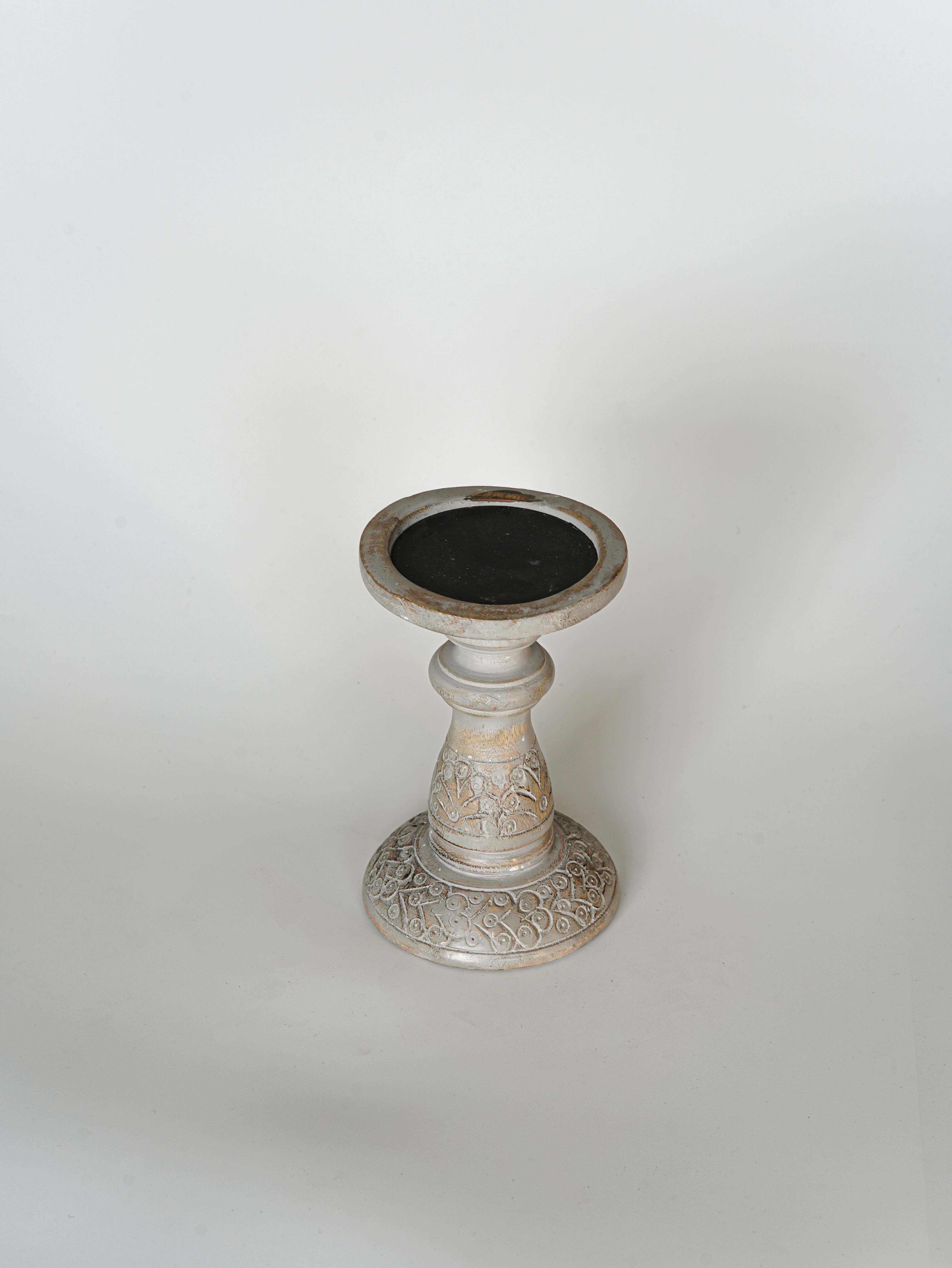 Mystique Pillar Candle Holder - Gray wash