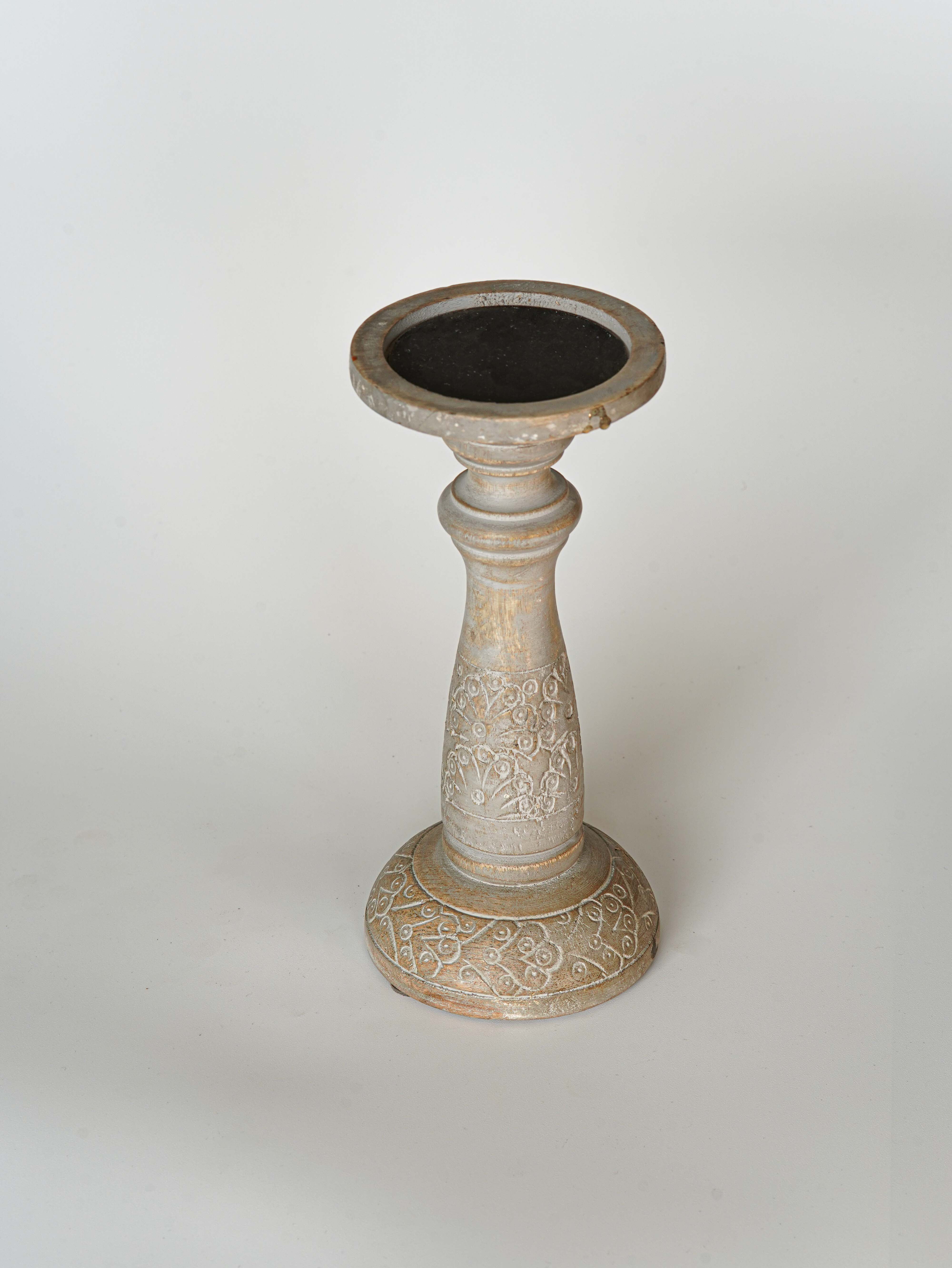 Mystique Pillar Candle Holder - Gray wash