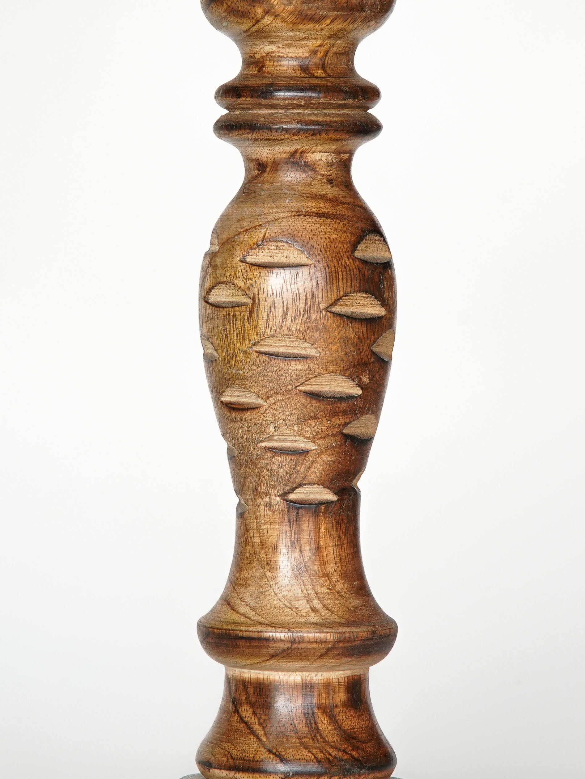 Leafscape Pillar Candle Holder - Medium Burnt