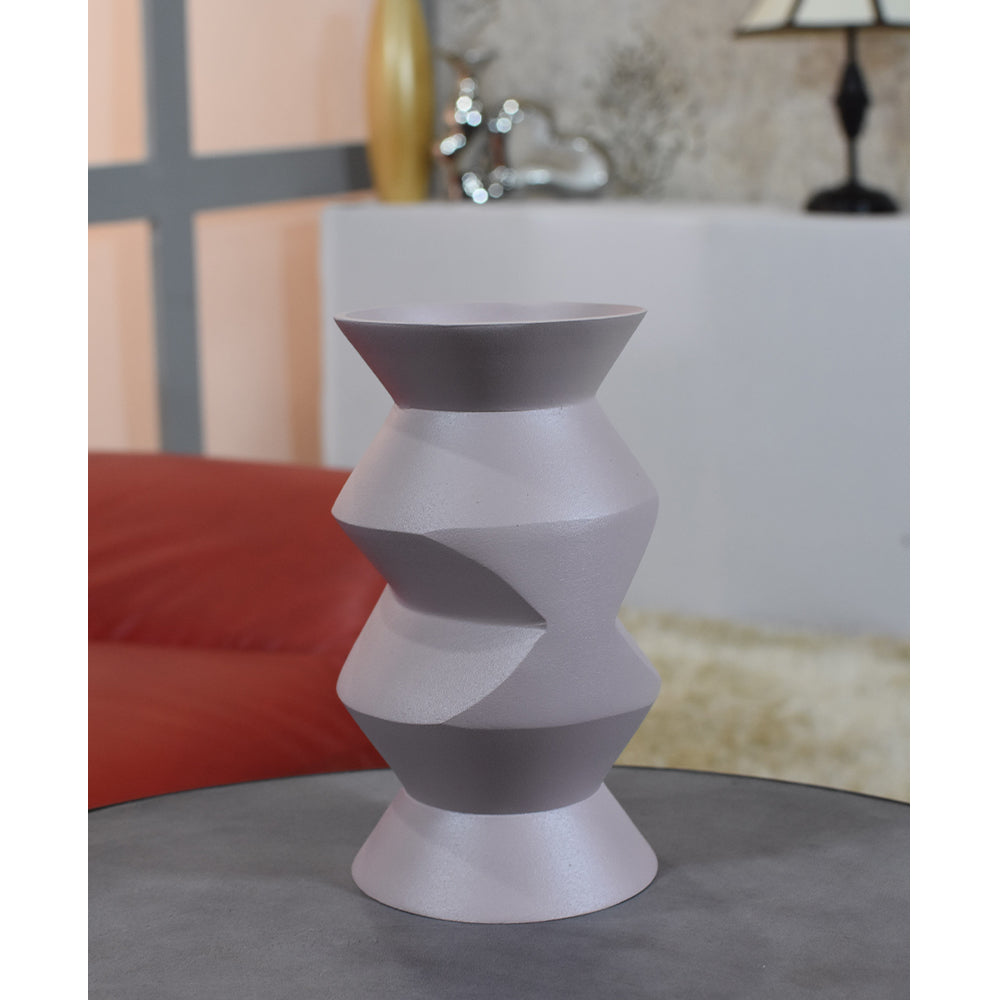Eco-Friendly Handmade Aluminium Geometric Light Pink Vase For Indoor & Outdoor Use