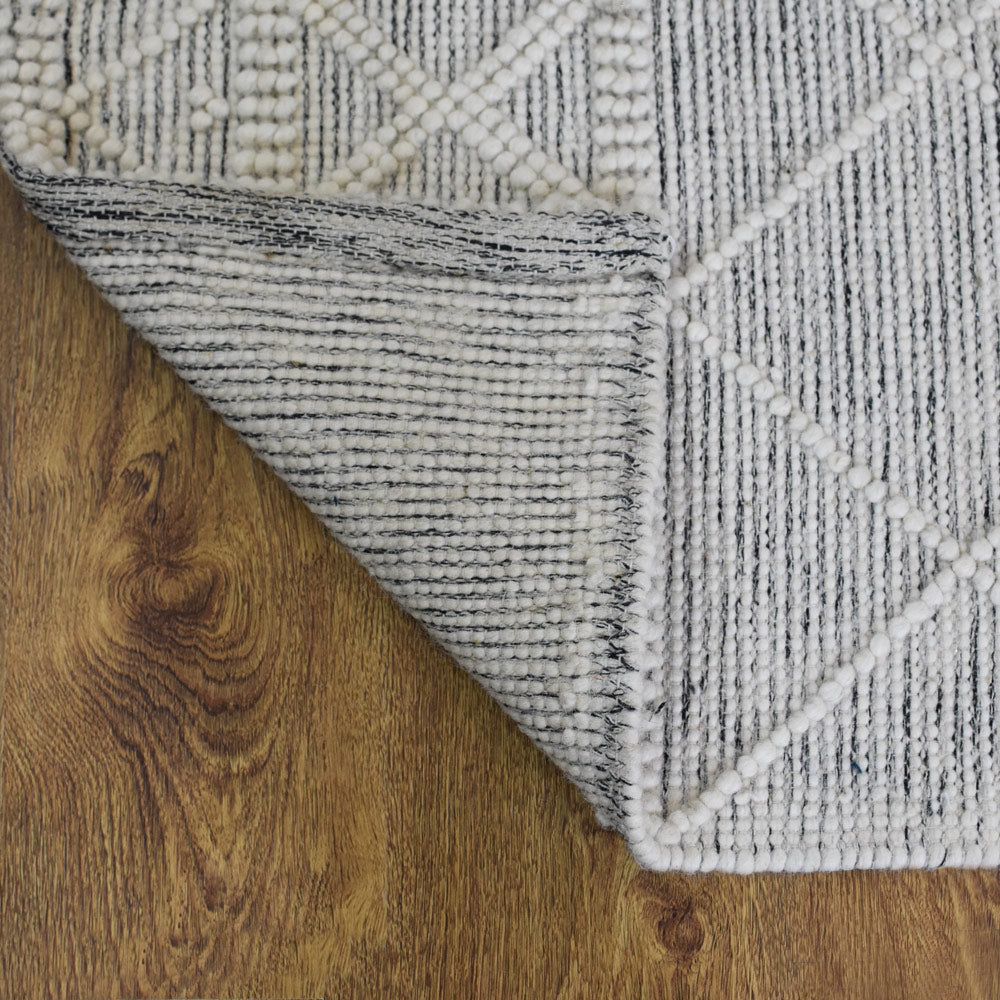 Atmos Hand Woven Flat Weave Ivory Black Rug