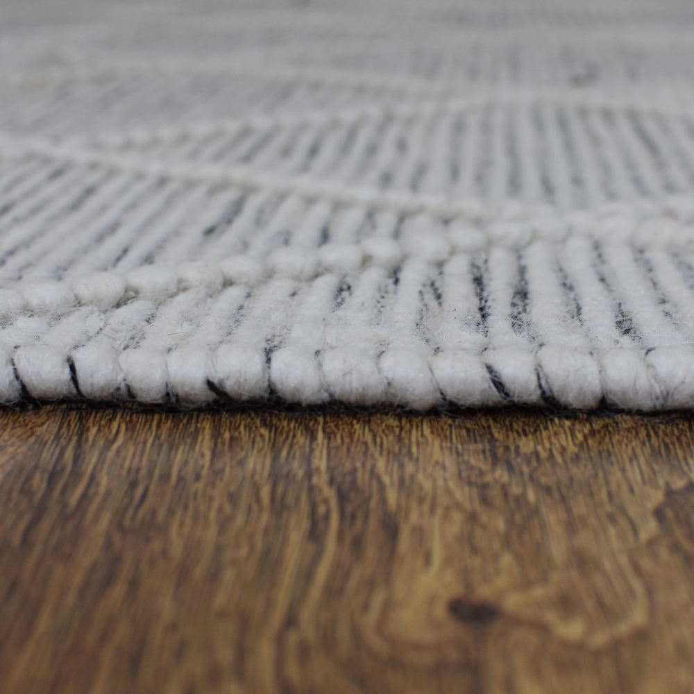 Atmos Hand Woven Flat Weave Ivory Black Rug