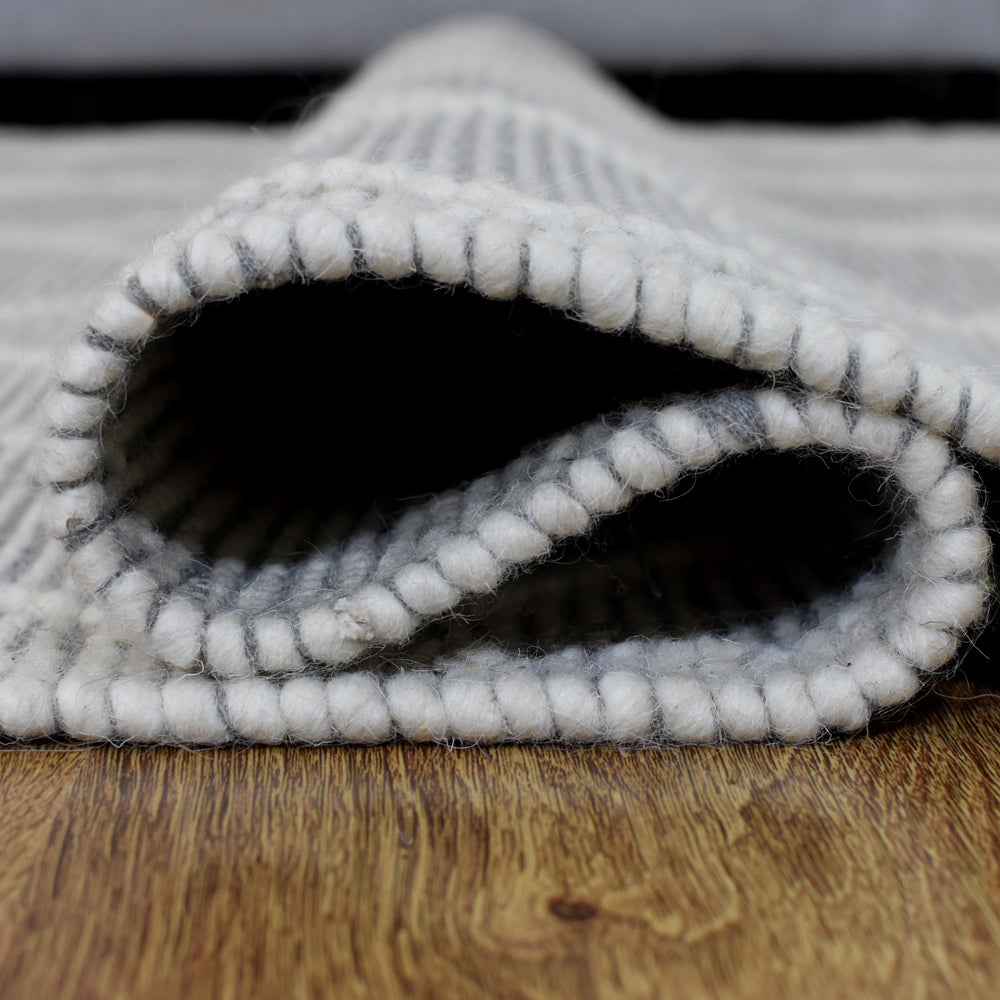 Atmos Hand Woven Flat Weave White & Gray Rug