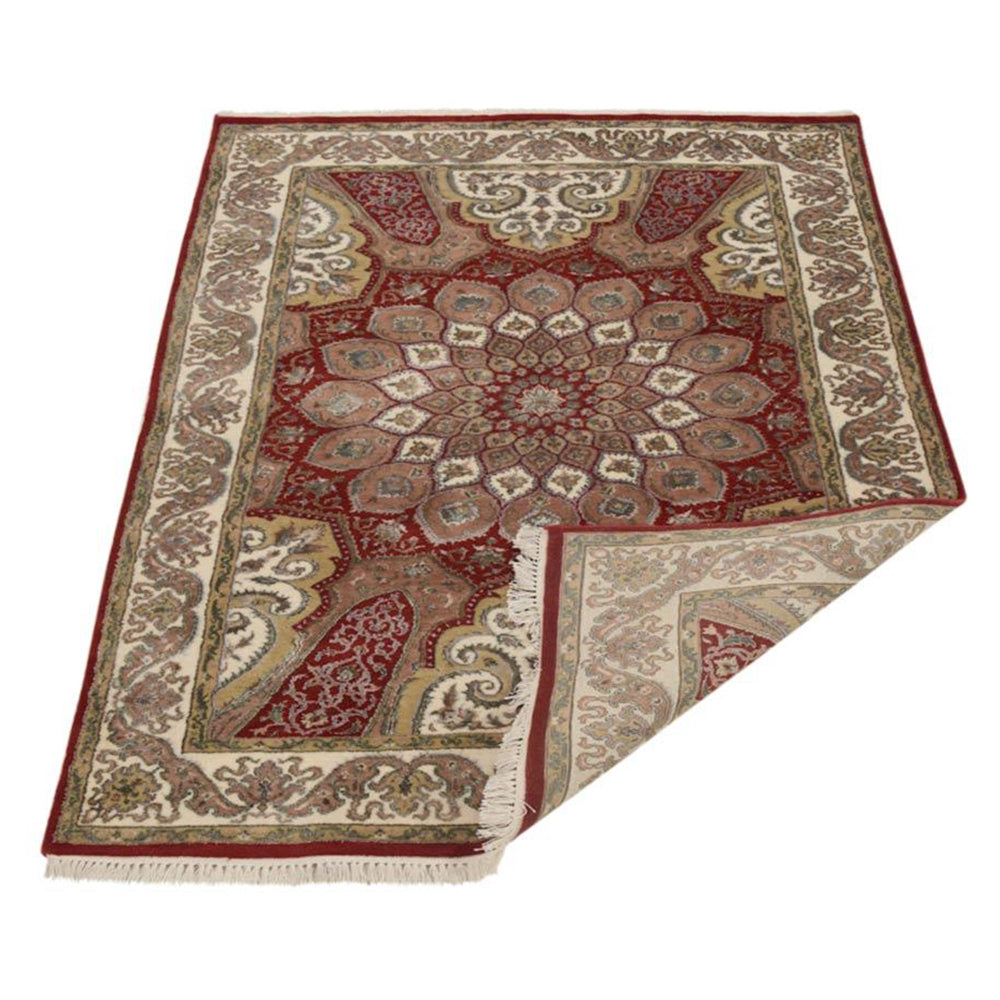 Padma Hand Knotted Isfahan Oriental Rug