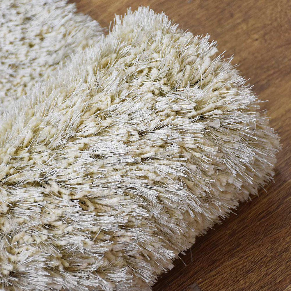 White Hand Tufted Shag Polyester Rug