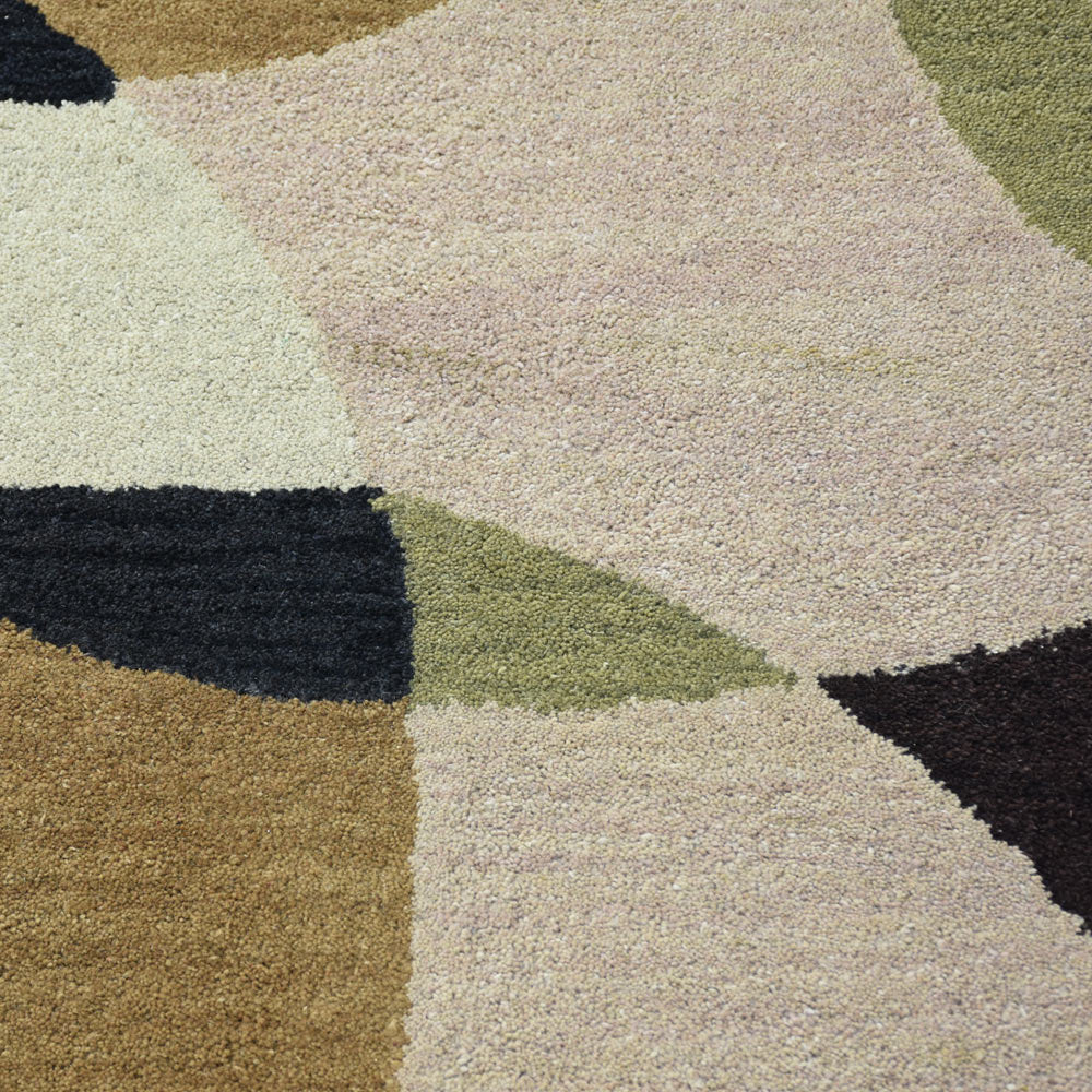 Adrishya Hand Tufted Wool Rug