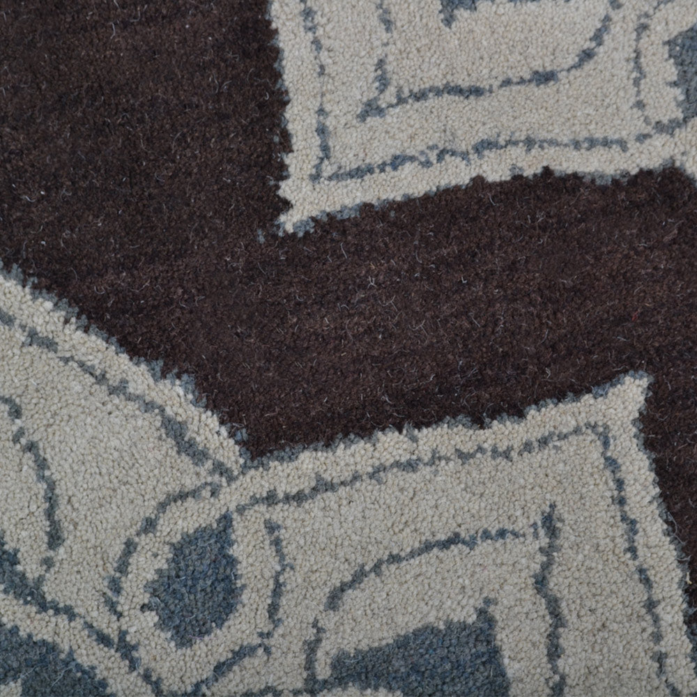 Nirav Hand Tufted Wool Rug