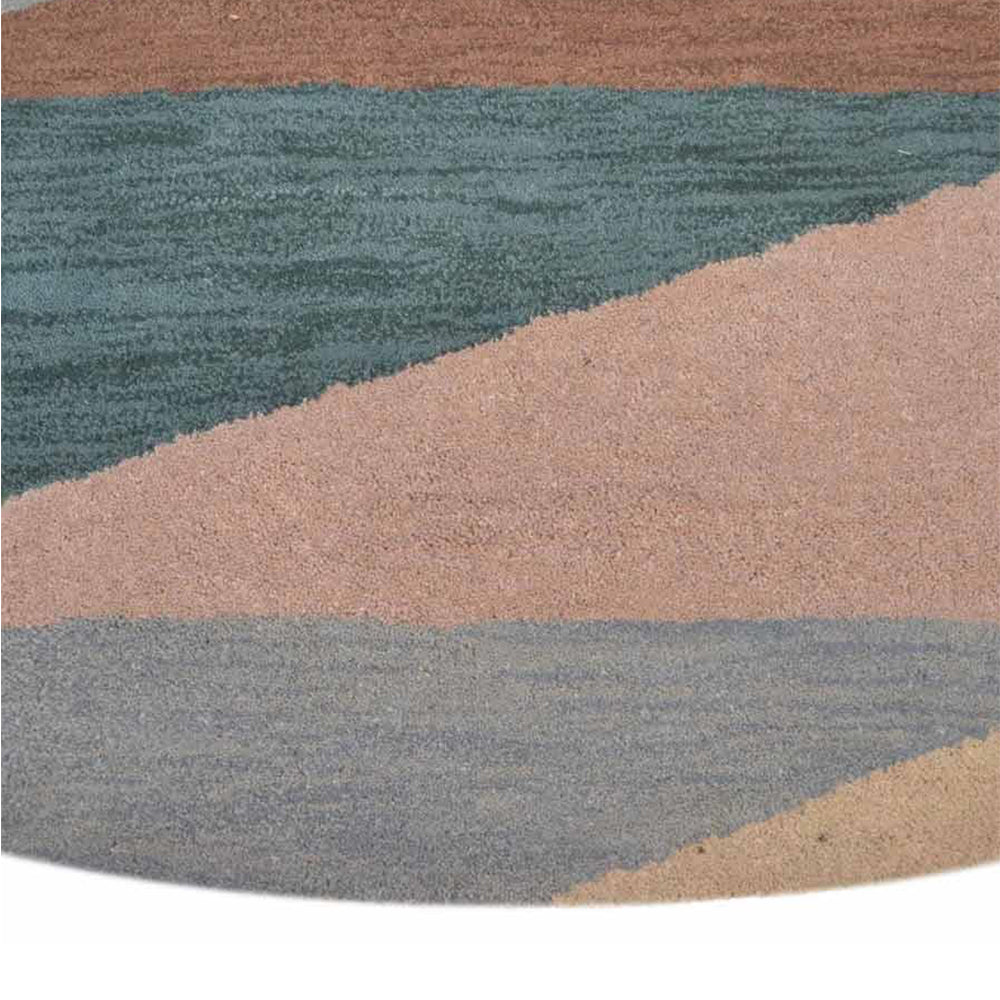 GeoM Hand Tufted Rug