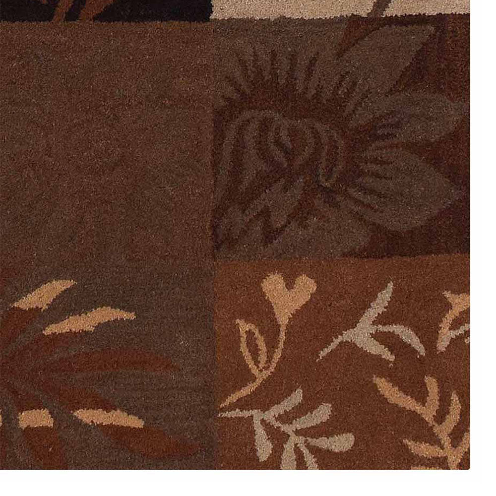 Wyrah Hand Tufted Wool Area Rug