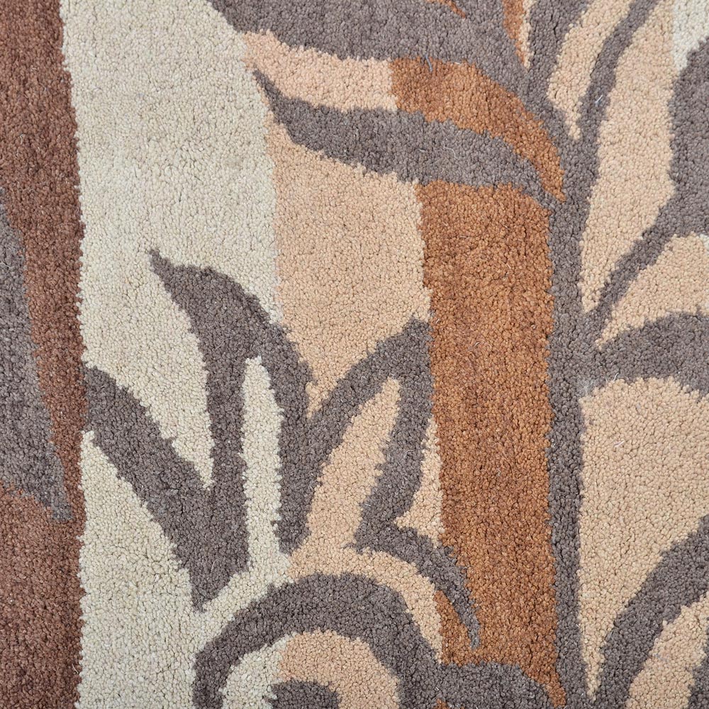Wyrah Hand Tufted Wool Area Rug