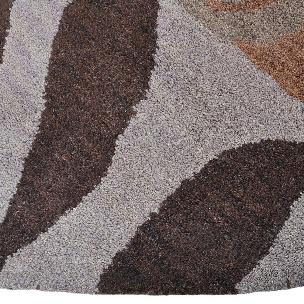 Wyrah Hand Tufted Wool Area Rug