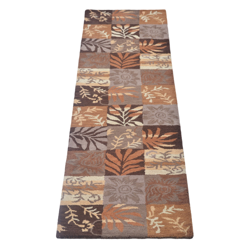 Wyrah Hand Tufted Wool Area Rug