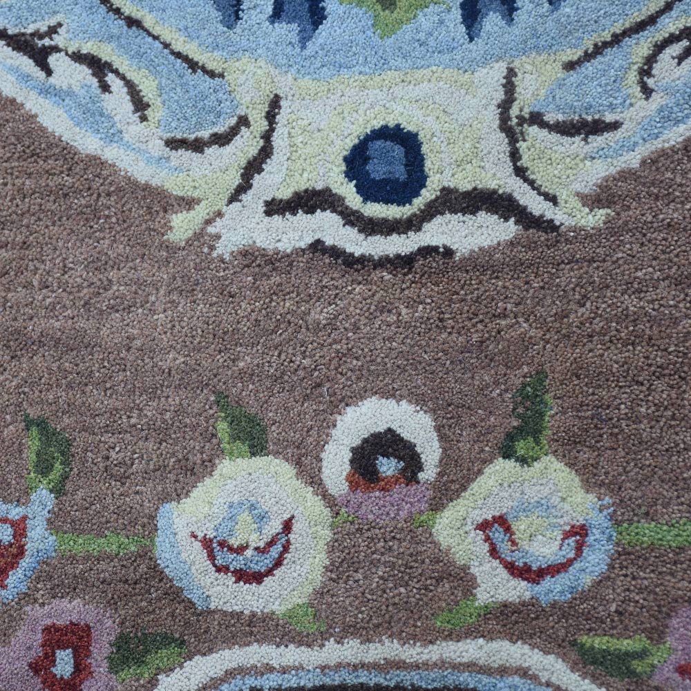 Roshan Hand Tufted Oriental Wool Rug