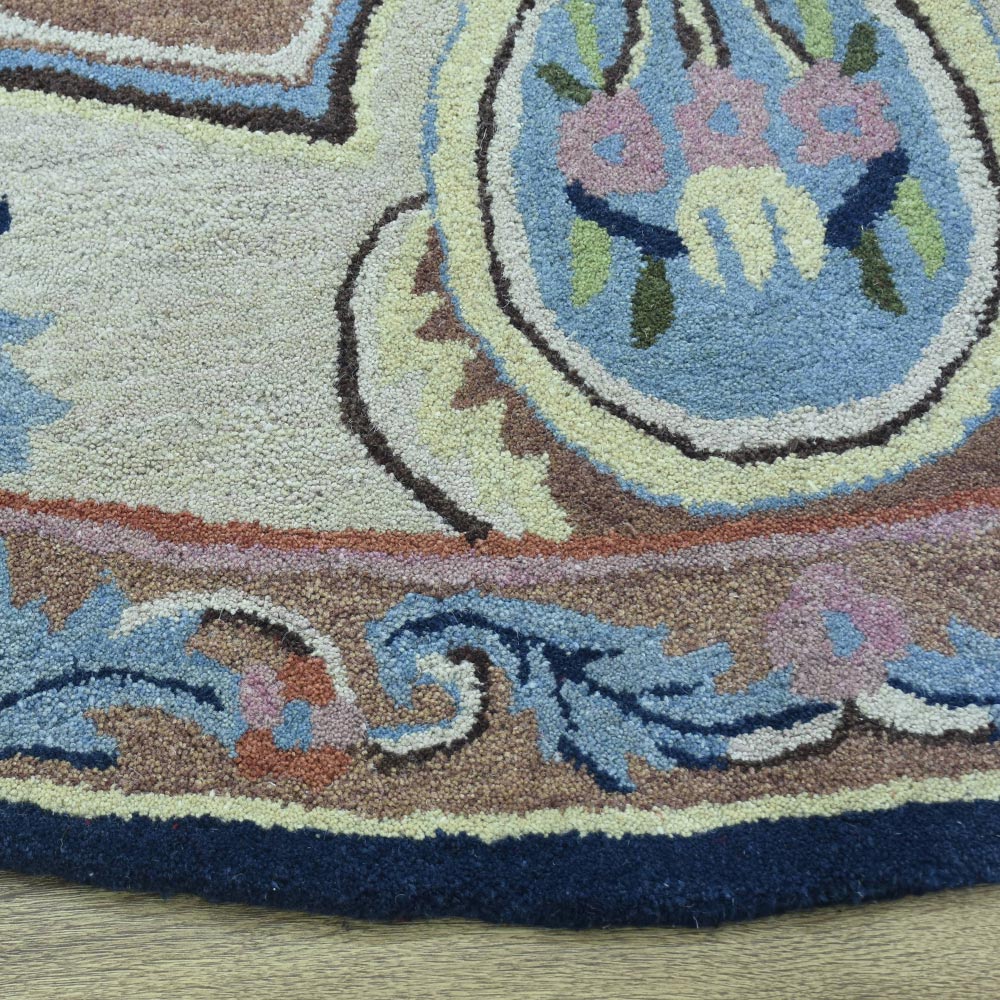 Roshan Hand Tufted Oriental Wool Rug