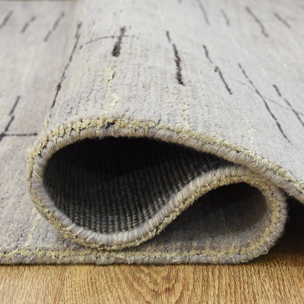 Vail Hand Knotted Wool Area Rug