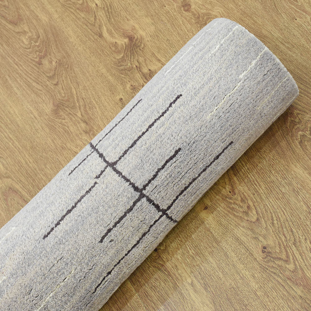 Vail Hand Knotted Wool Area Rug