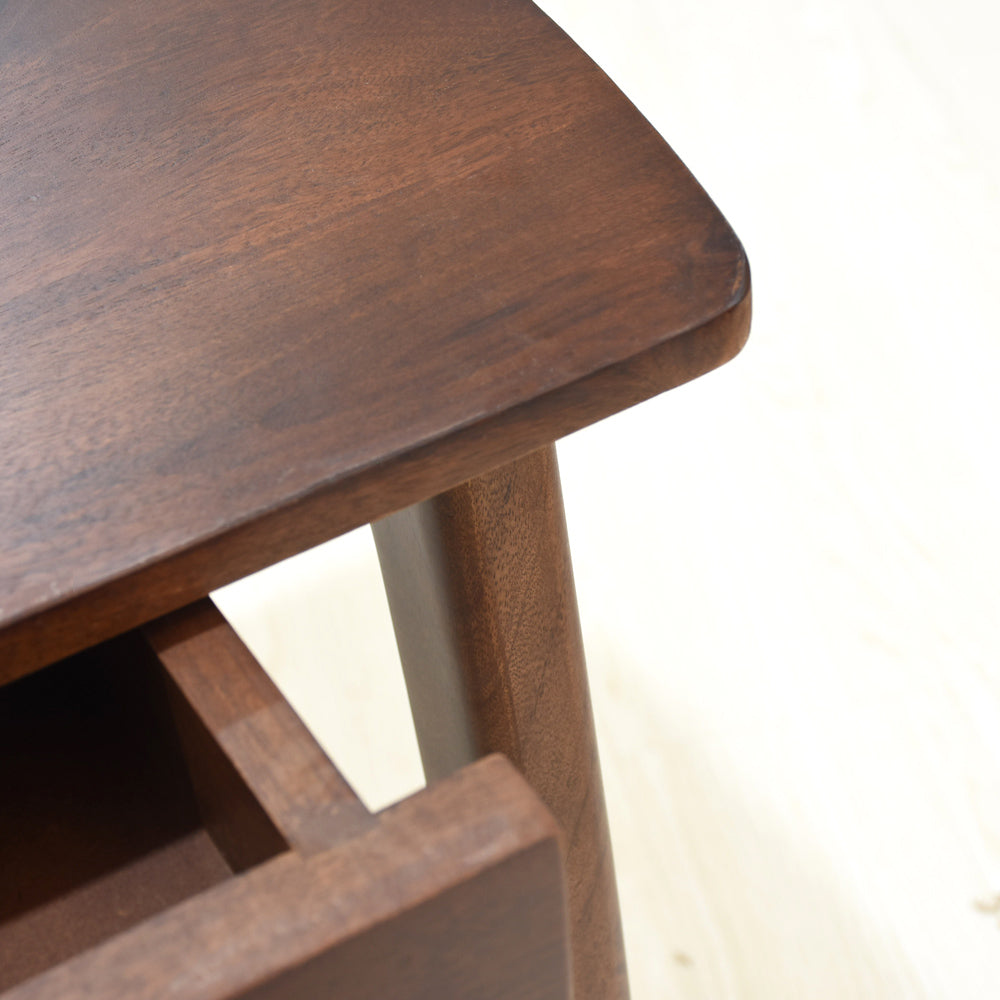 Svelte Harmony Desk