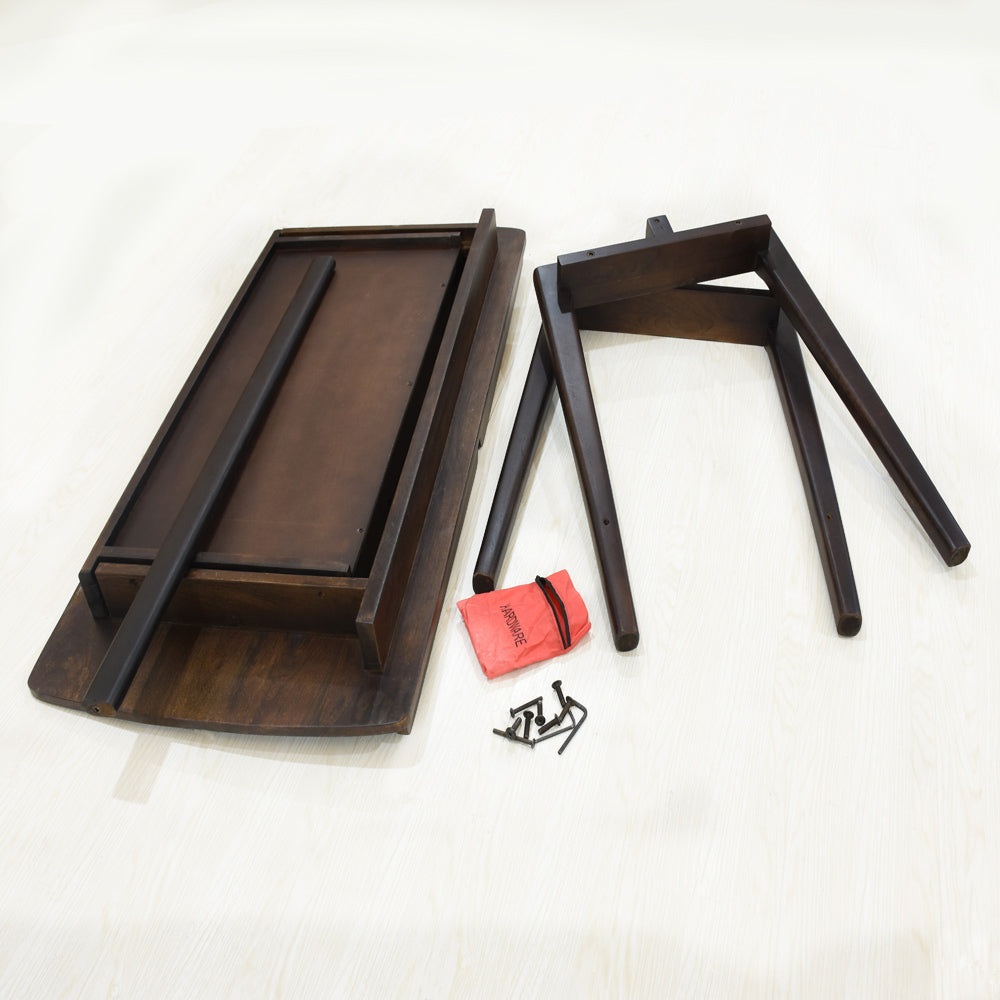 Svelte Harmony Desk