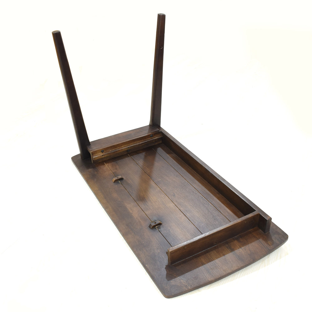Svelte Harmony Desk