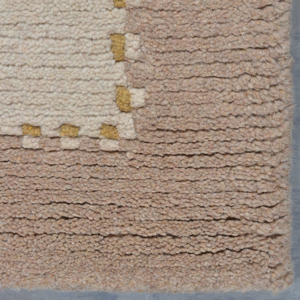 Leon Hand Knotted Tibbati Wool Area Rug