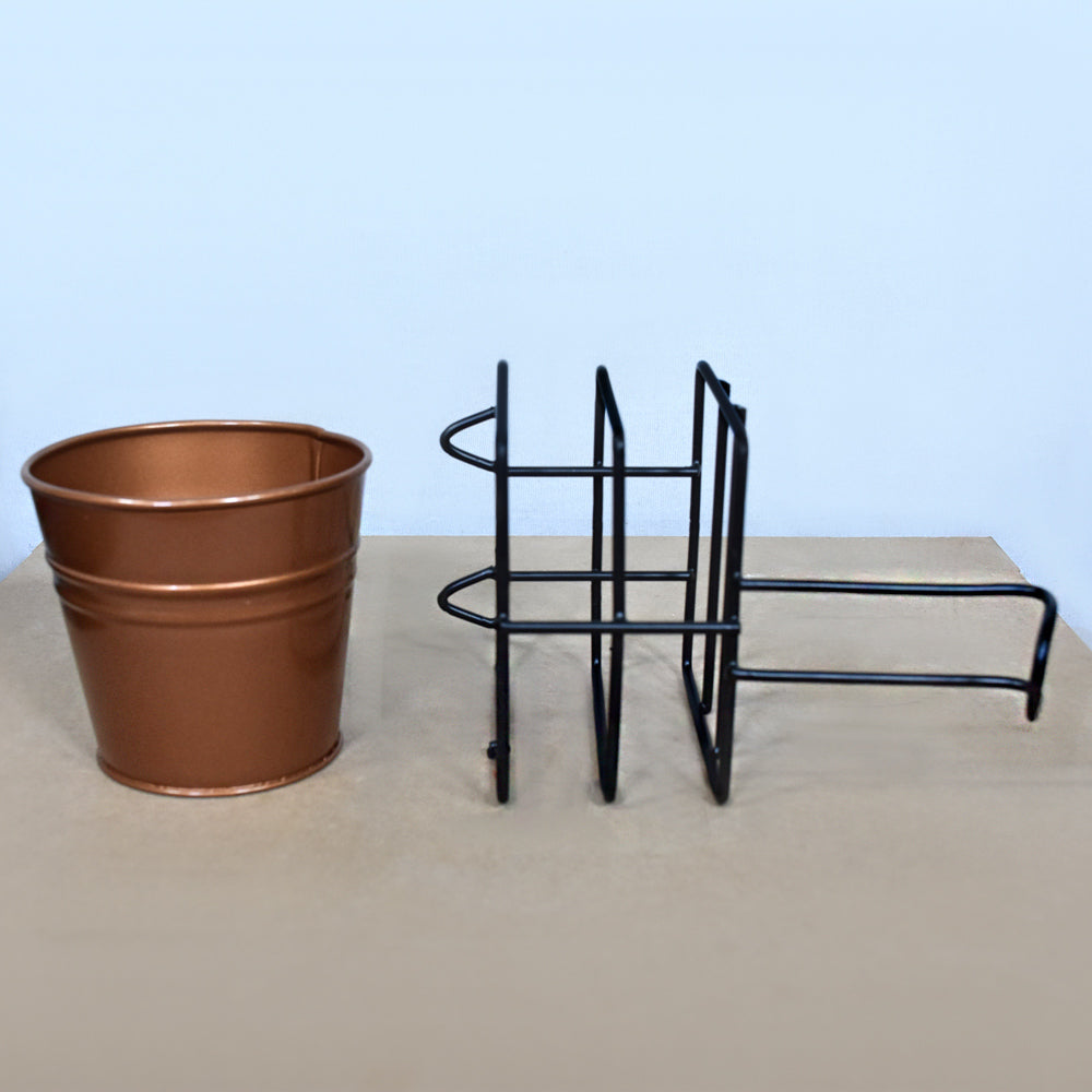 Urban Oasis Pot Planter